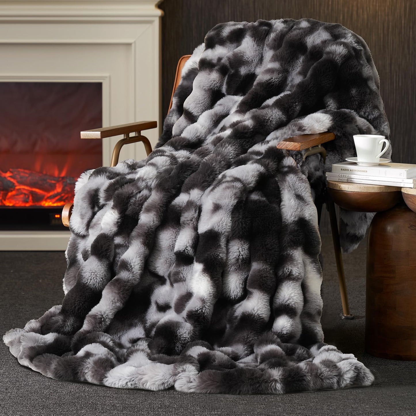 Amélie Home Faux Fur Throw Blanket, Ultra Soft Fuzzy Plush Bubble Blanket for Couch, Bed & Living Room, 60"x80", Tie-dye Black