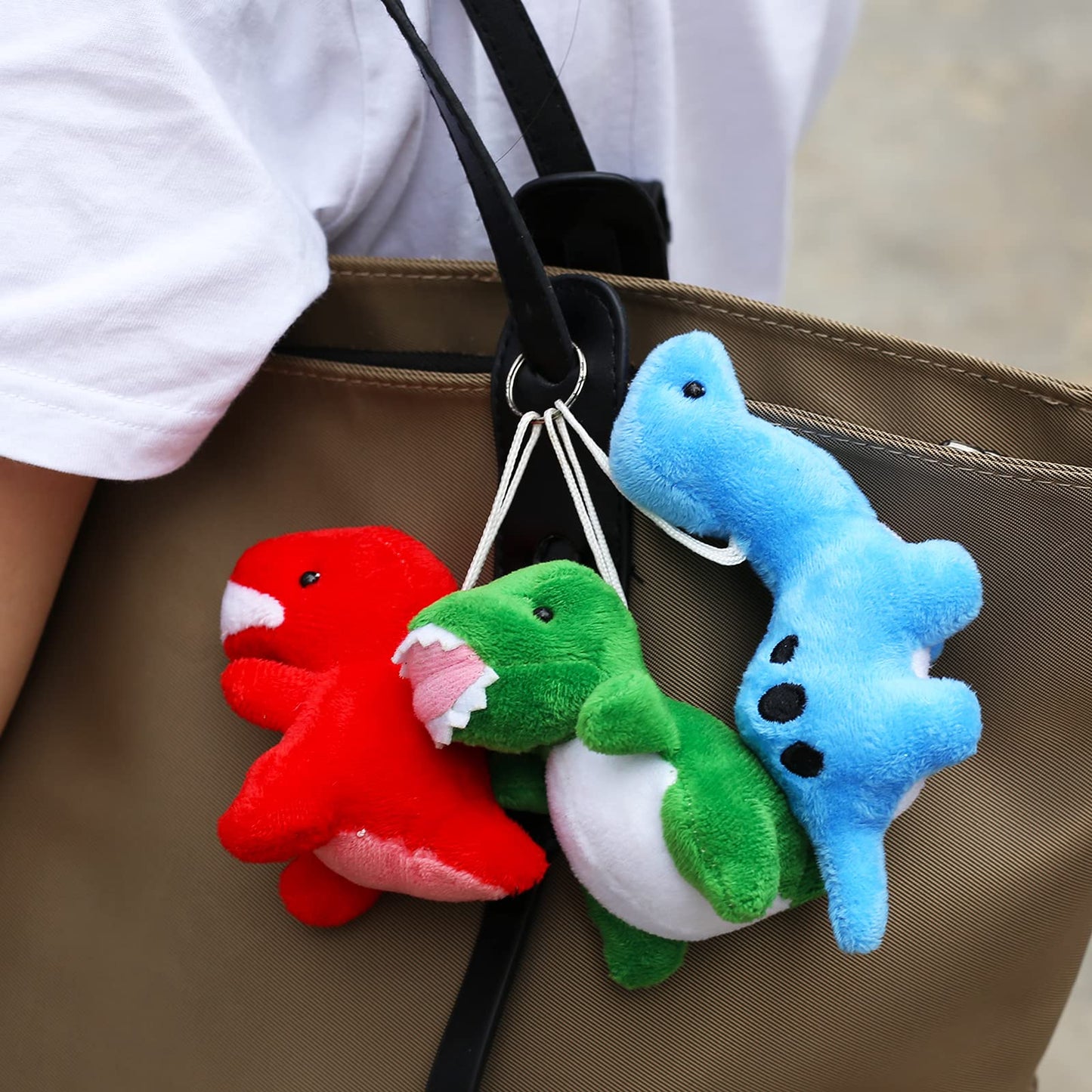 16 Pack Plush Dinosaurs Bulk, Mini Dinosaur Figures Assortment Keychain Toy, Soft Dino Stuffed Animal Set Gifts for Kids, Treasure Chest Prizes, Goody Bag Filler, Doll Machine, Toddler Party Favors