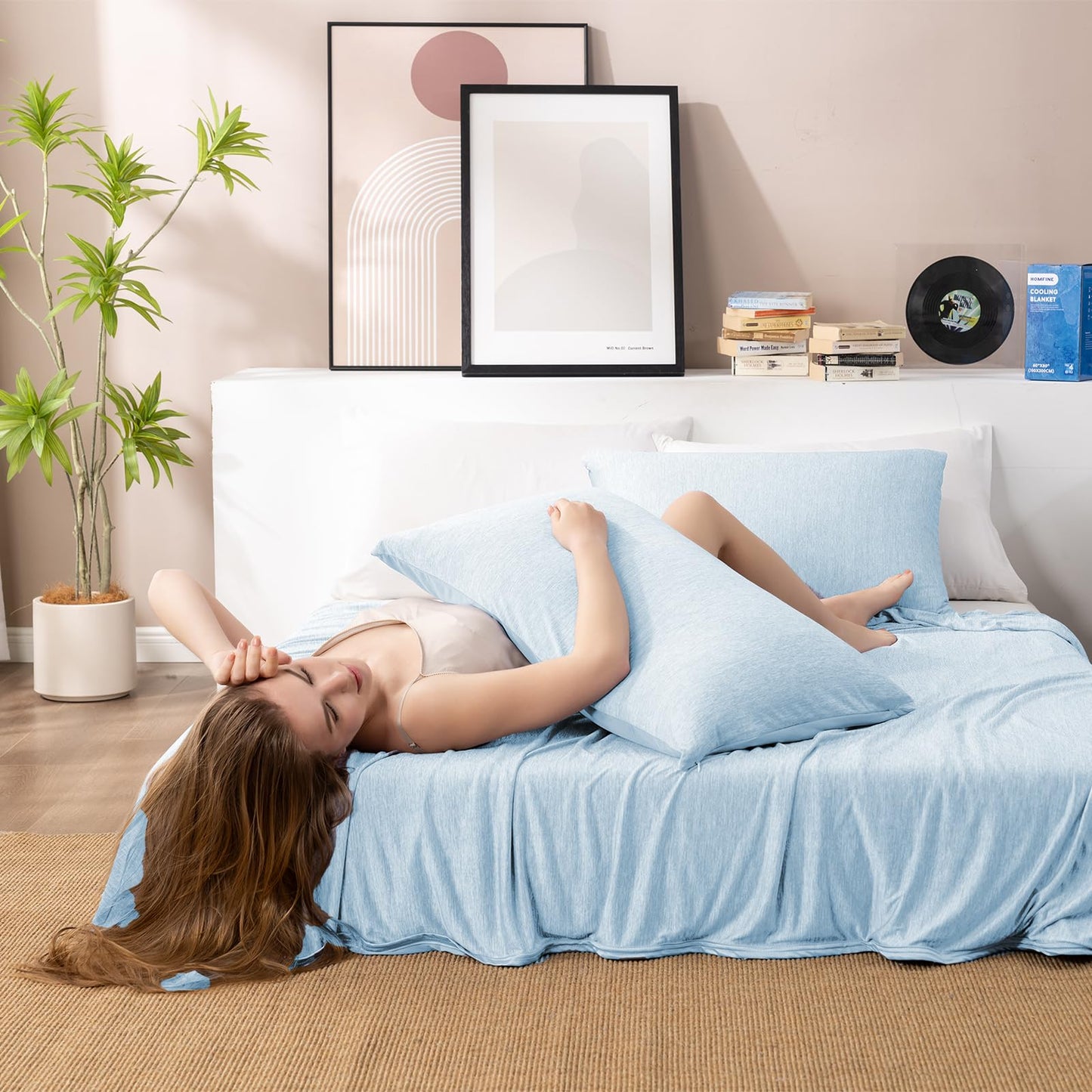 HOMFINE Cooling Blanket for Hot Sleepers - Summer Blanket Thin Lightweight Breathable Soft Double Side Enhanced Cooling for Bed Couch Sofa, Keep Cool for Night Sweats (Light Blue, 60 x 80 inches)