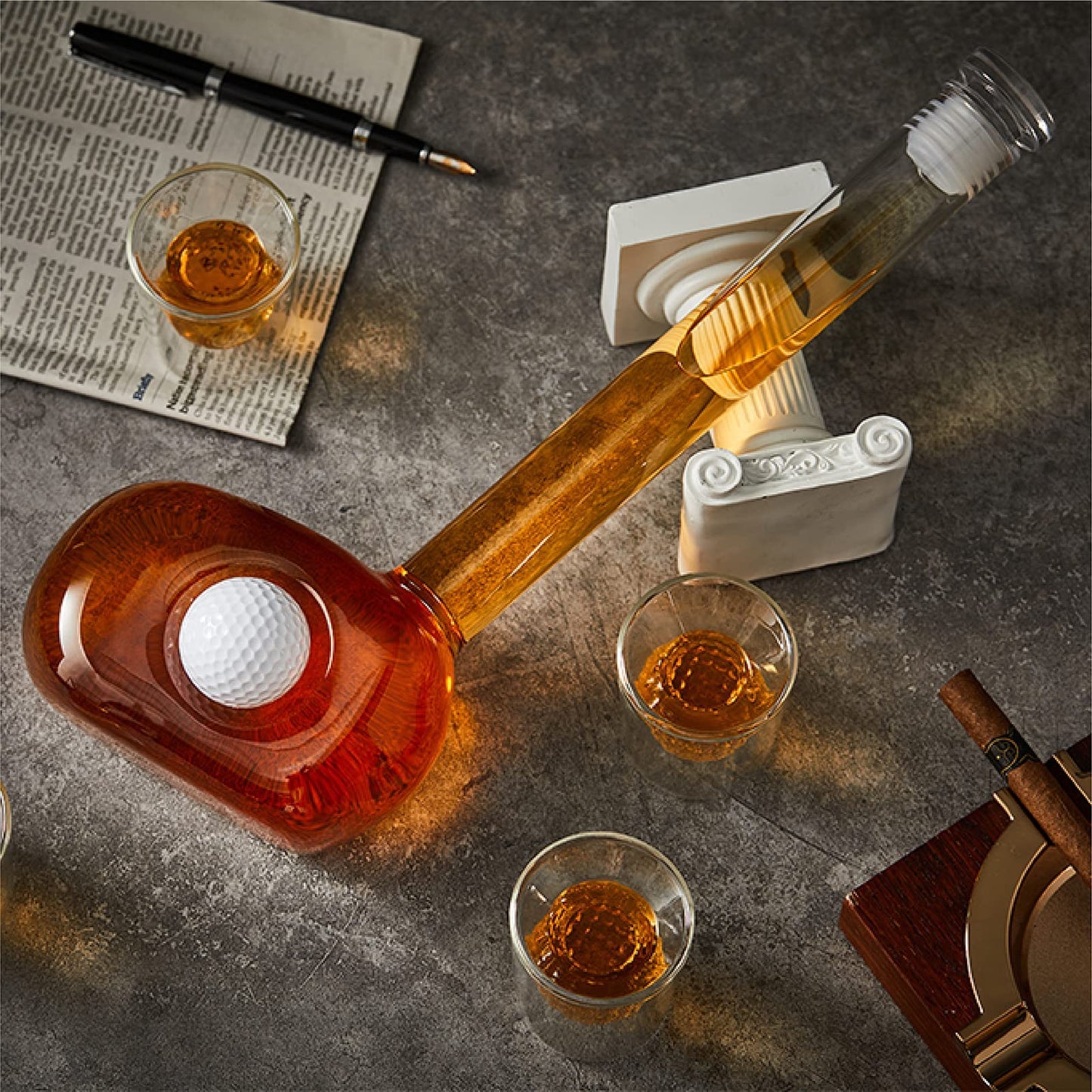 CRAFTGEN Golf Whiskey Decanter Set with 4 Golf Ball Shot Glasses, Unique Golf Gifts for Men Women, 750ml Golf Themed Liquor Dispenser, Golf Club Drink Dispenser for Bourbon, Scotch, Vodka, Tequila