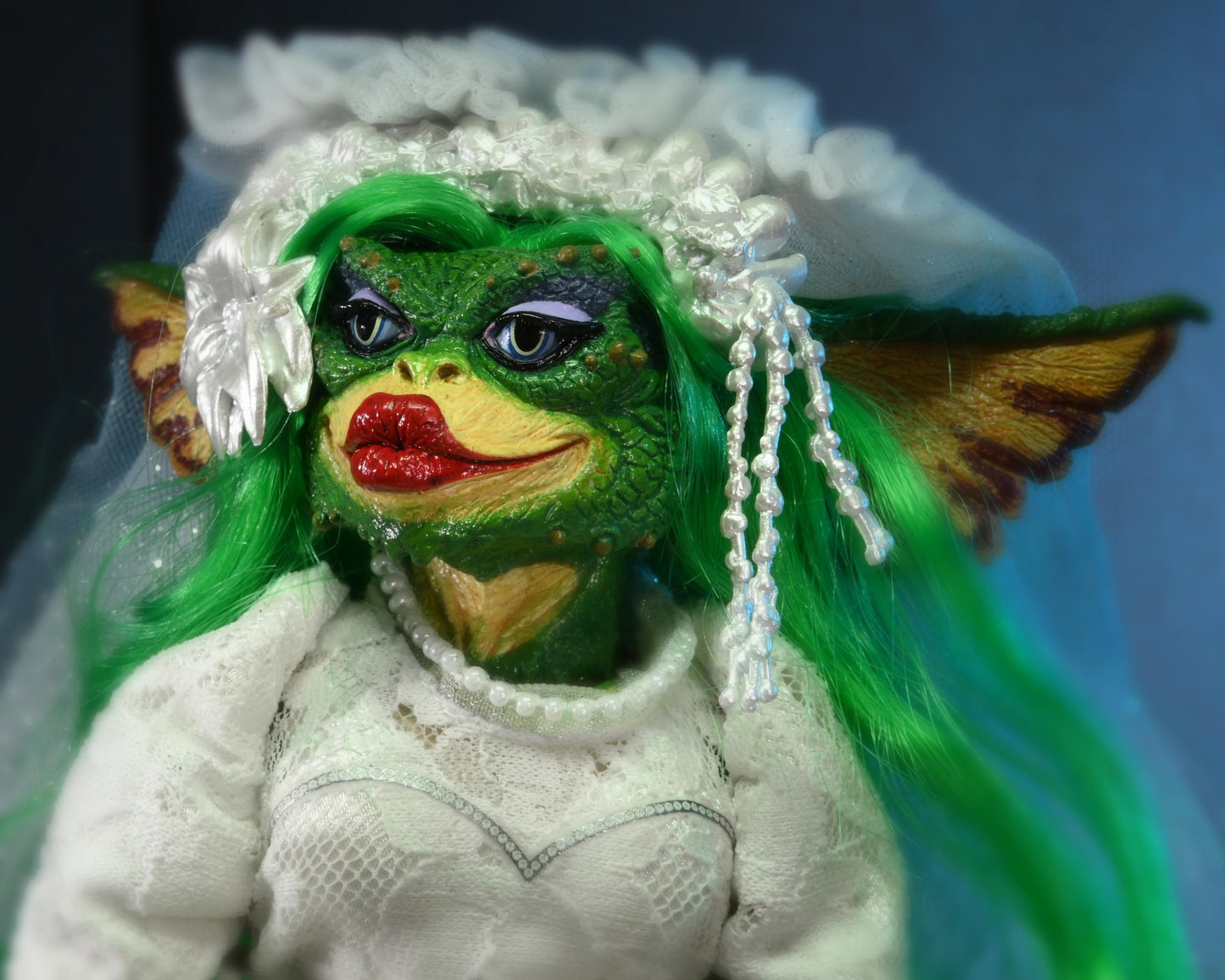 NECA Gremlins 2 Ultimate 7" Scale Greta in Wedding Dress Action Figure