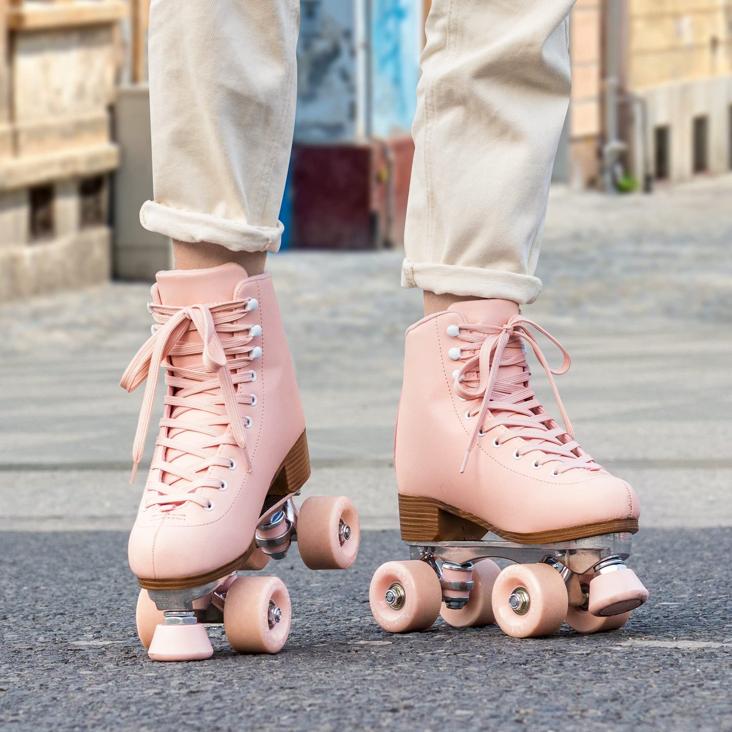 Tuosamtin Roller Skates for Women/Youth with Height Adjustable stoppers Retro Quad Roller Skates for Outdoor and Indoor