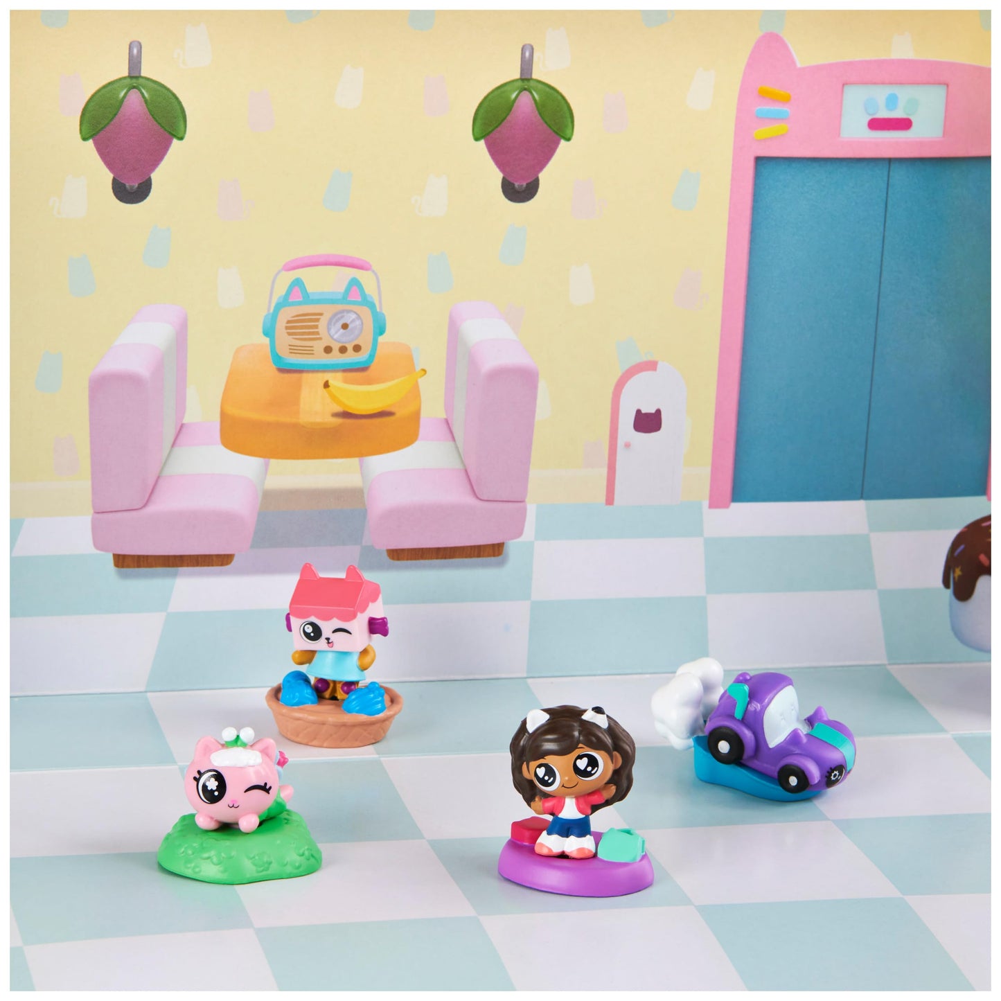 Gabby’s Dollhouse, Meow-Mazing Mini Figures 12-Pack (Amazon Exclusive), Kids Toys for Ages 3 and up