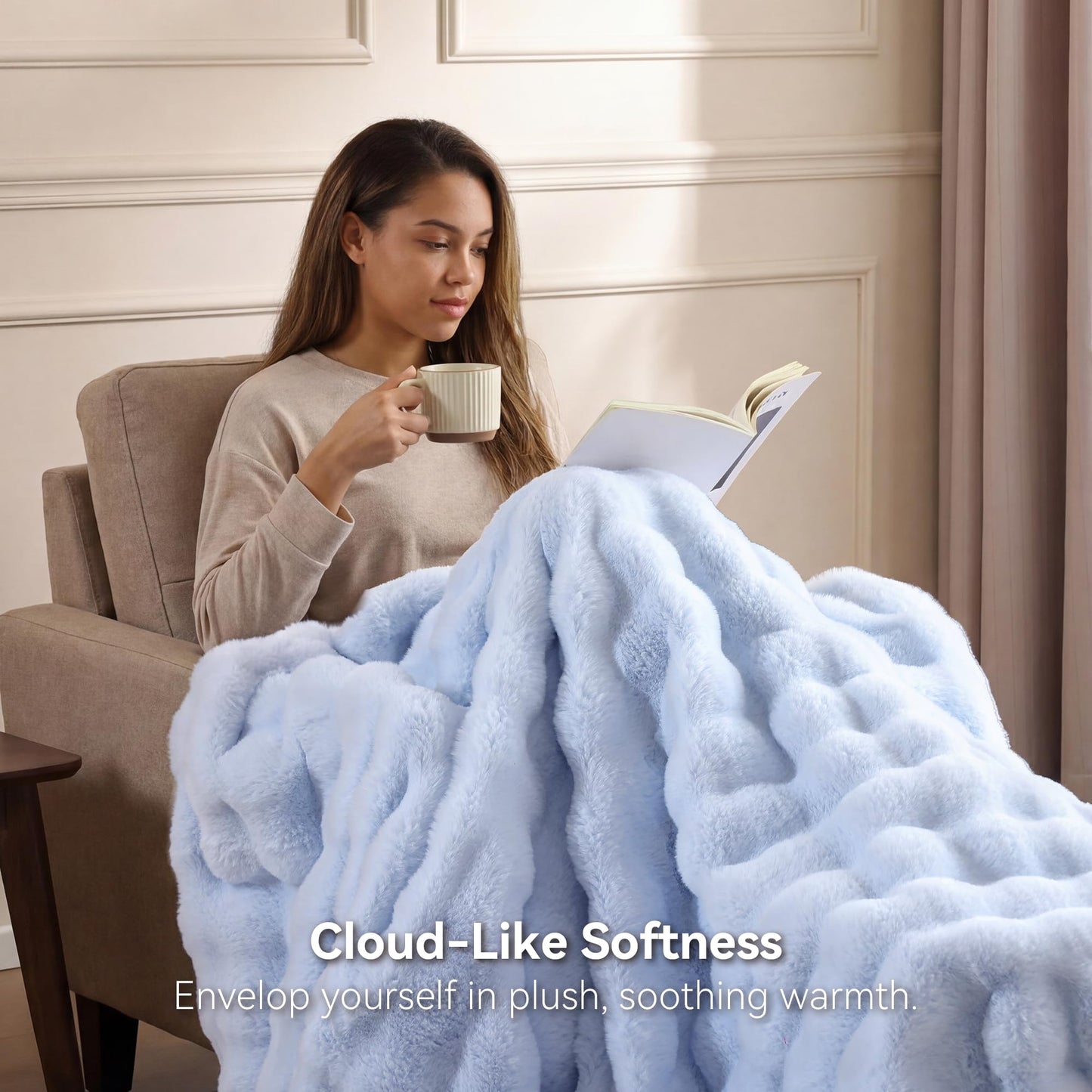 Smoofy Faux Fur Throw Blanket for Couch - Light Blue Super Soft Cozy Bubble Blanket, Fluffy Plush Fuzzy Throw for Sofa & Bed, Thick Lightweight Warm Blanket, Luxury Aesthetic Gift for Women 50"x60"