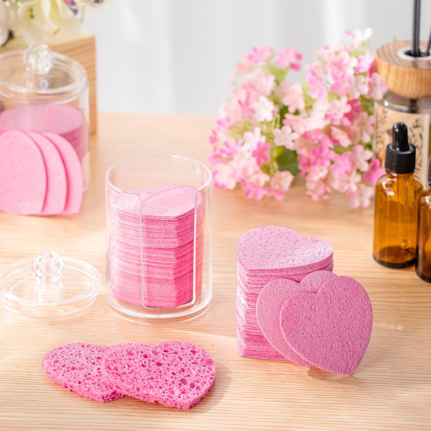 Dandat 300 Count Compressed Facial Sponges Heart Shape Face Sponges for Cleansing Natural Facial Exfoliating Pads for Estheticians(Pink)