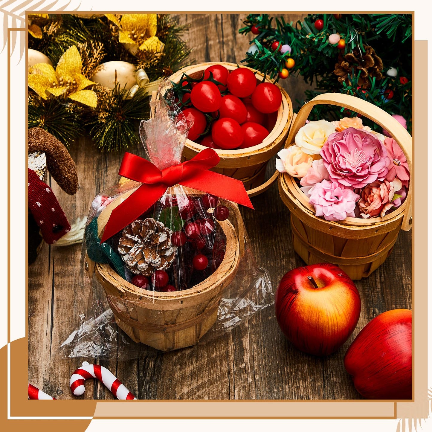 Marsui Mini Wooden Apple Baskets Bulk for Gifts 4 x 5.1 Inch Mini Berry Baskets with Handle for Picnic Garden Picking Fruit Strawberry Flowers Crafts Picnic Home Wedding Party Decor(10 Pcs)
