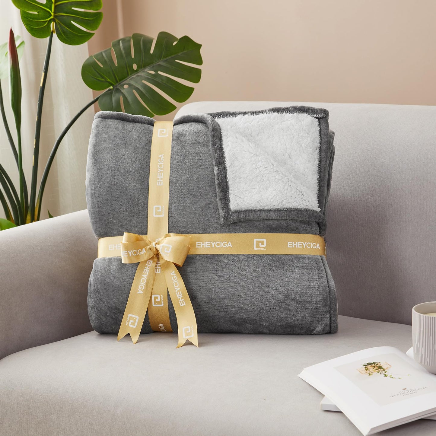EHEYCIGA Heated Blanket Electric Blanket Throw - Heating Blanket with 6 Heating Levels & 10 Hours Auto Off, Soft Cozy Sherpa Washable Blanket with Fast Heating, 50 x 60 Inches, Grey
