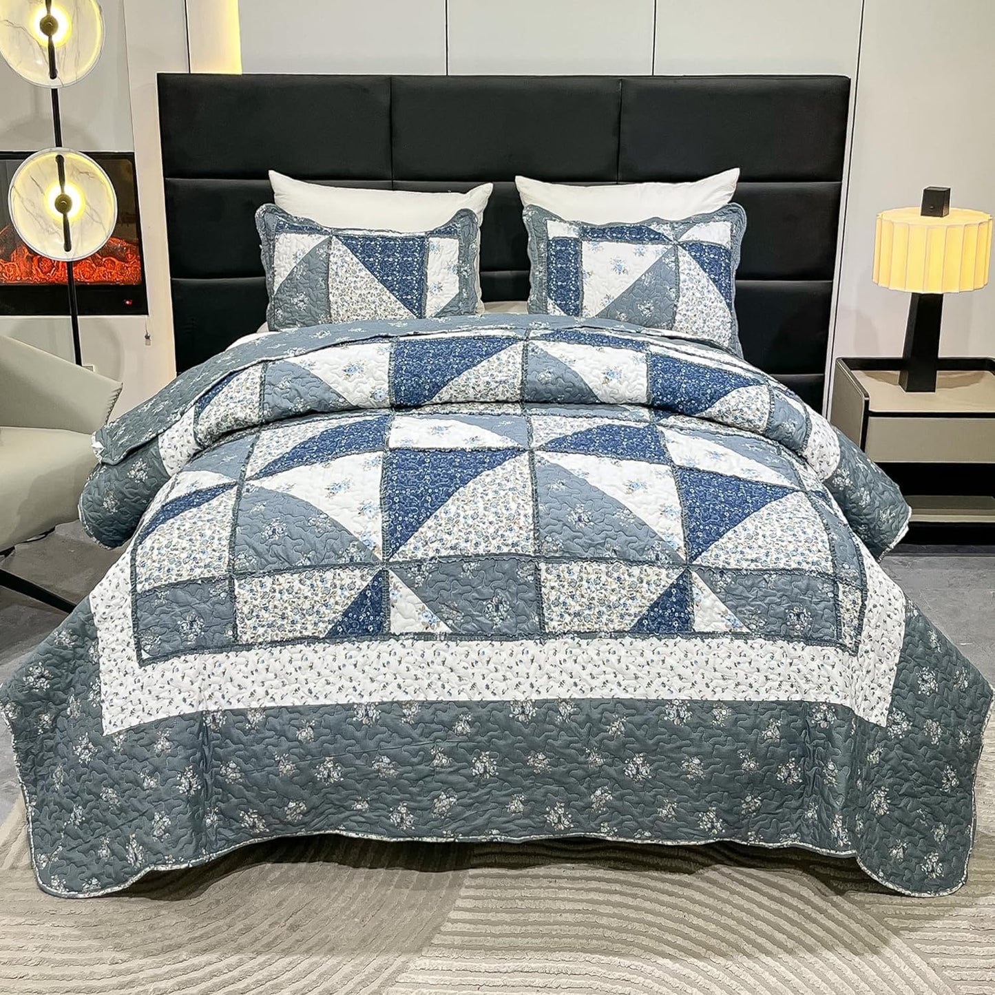 Oversized King Size Grey Floral Plaid Patchwork Quilt Set 128x120 Extra Wide Super King Size Rversible Quilted Bedspread Coverlet Set 3-Piece Comforter Bedding Set Bed Cover with 2 Pillow Shams