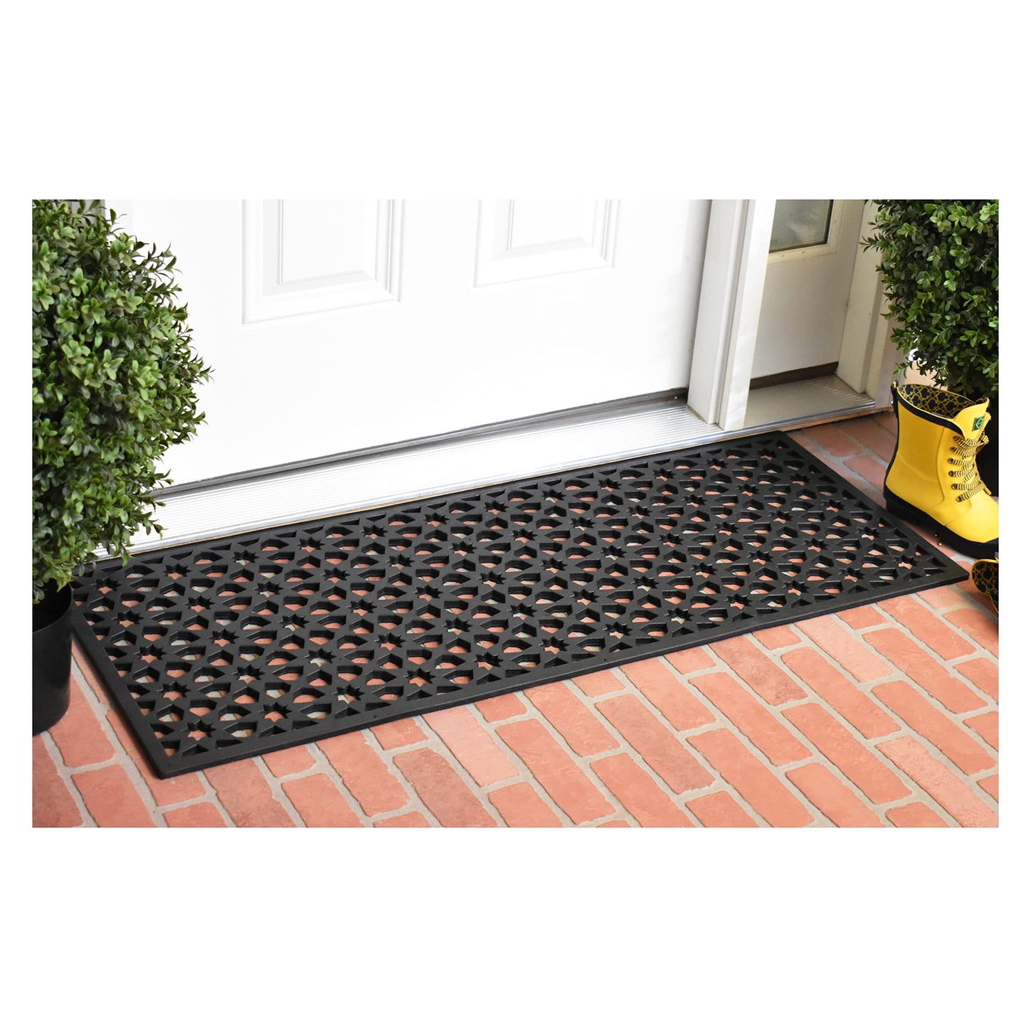 Calloway Mills Verbena Rubber Doormat 18" x 46"