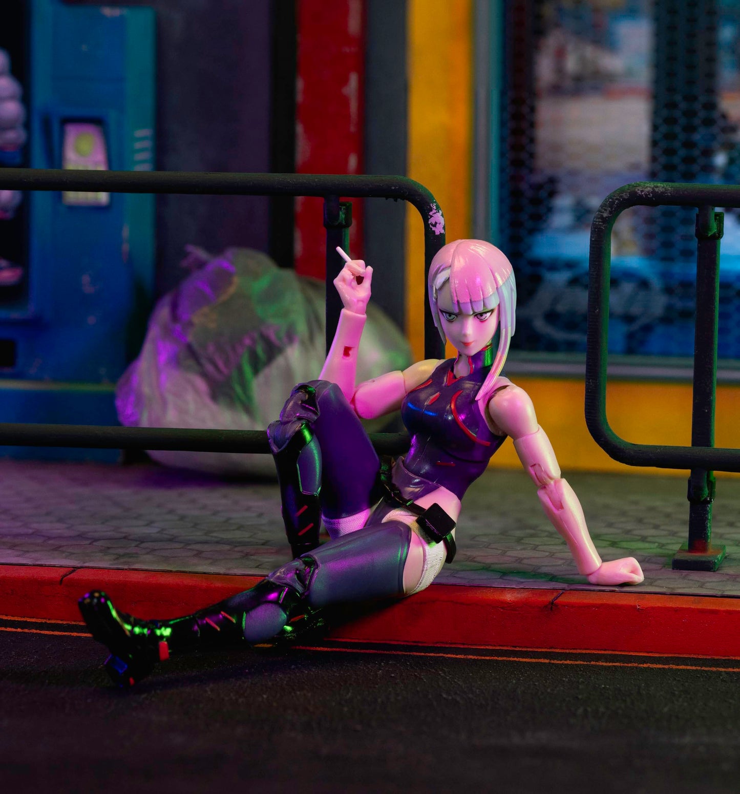 Jada Cyberpunk Edgerunners Lucy - 1:12 Scale Action Figure - 5.7” Highly Articulated Collectible with Accessories - Ages 15+ - Soft Goods Jacket, Detailed Sculpt