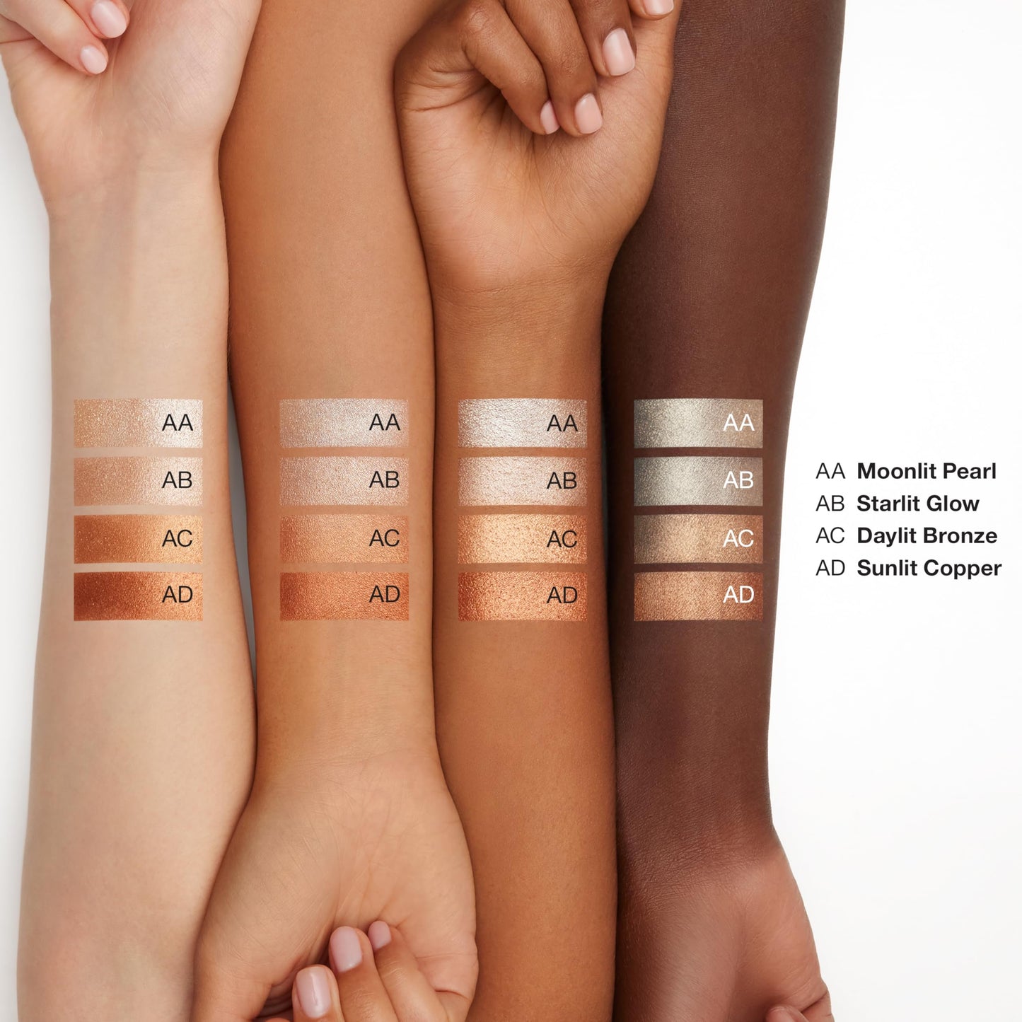 Clinique True Highlight Weightless Illuminator Highlighter | Luminous Glow + Natural Radiance, Daylit Bronze