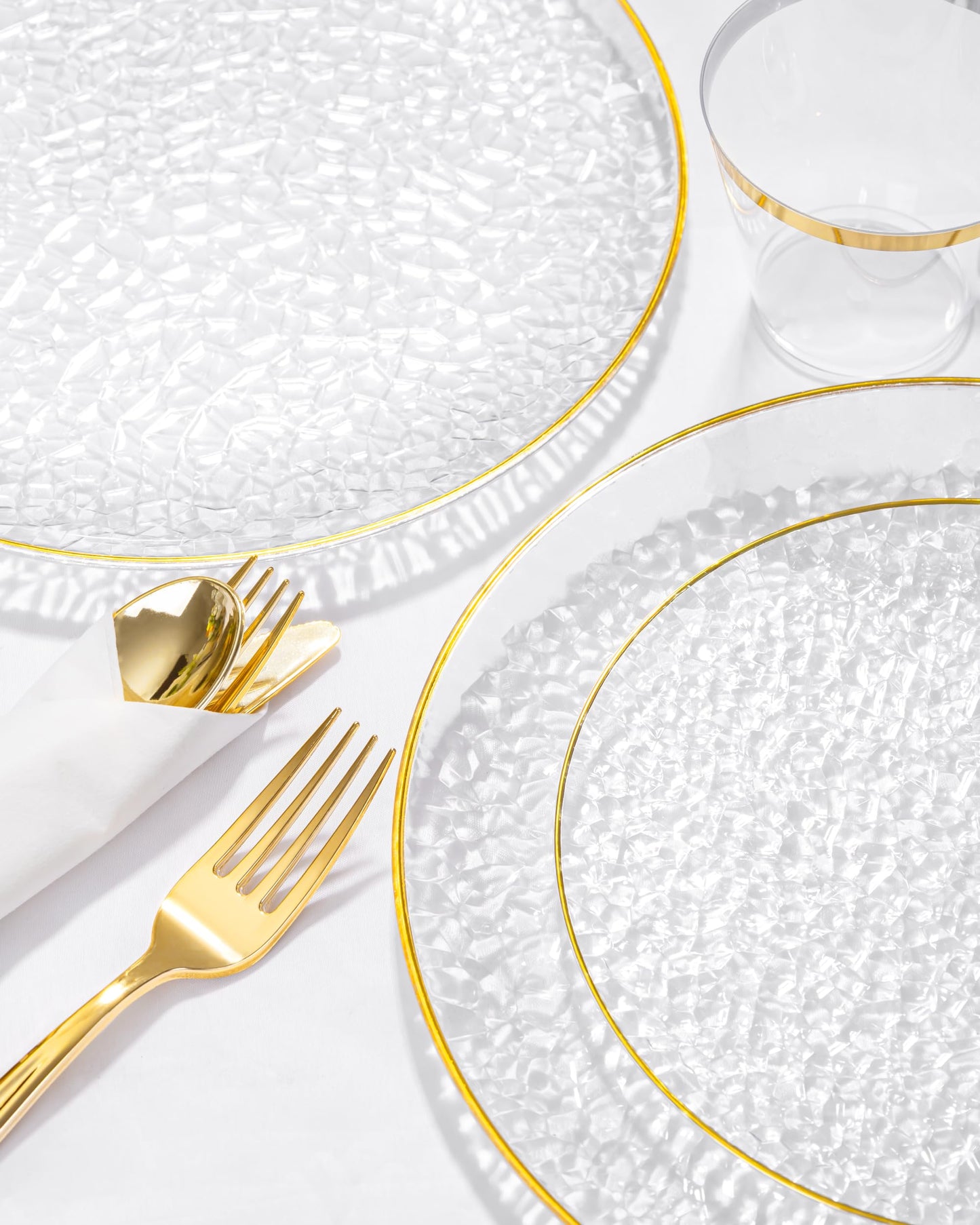 Hioasis 350pcs Clear Gold Plastic Plates - Clear Plastic Dinnerware Set Includes 50 Dinner Plate, 50 Dessert Plate, 50 Cups, 50 Napkins Perfect for Wedding & Party & Wedding