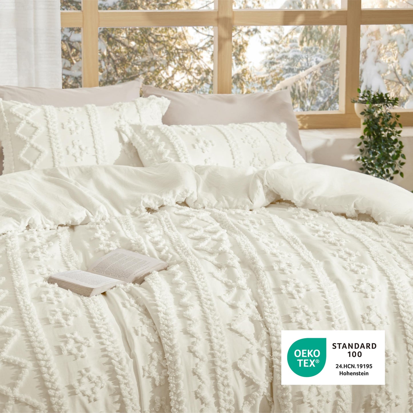 Bedsure Tufted Boho Comforter Set Queen Size - White Boho Bed Set, GentleSoft™ 3 Pieces Farmhouse-Style Embroidery Bedding, Gifts for Woman, Soft Jacquard Kids' Queen Comforter for All Seasons