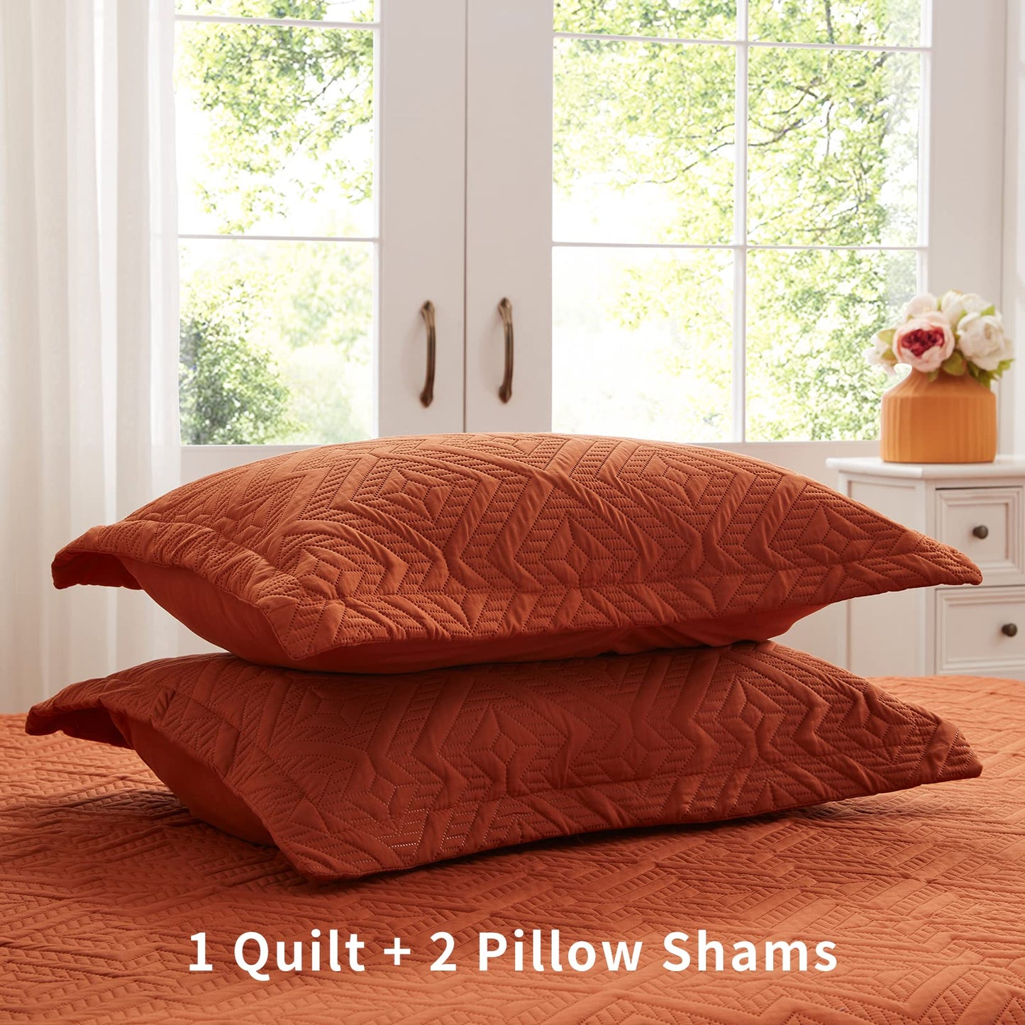 LEAONME Full/Queen Quilt Set 3 Pieces, Lightweight Burnt Orange/Rust Bedspread-90''x98'', Soft Microfiber Summer Quilt, Luxurious Warm Coverlet Set for All Seasons (Includes 1 Quilt, 2 Shams)