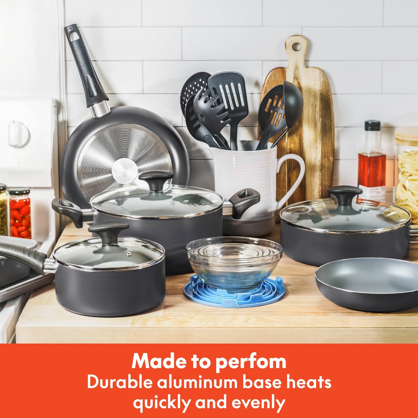 bella Cookware Set with Glass Lids with Nonstick, PFOA Free and Scratch Resistant Surface, Aluminum Bakeware, Pots and Pans, Storage Bowls & Utensils, Compatible with All Stovetops, 21 Piece, Gray