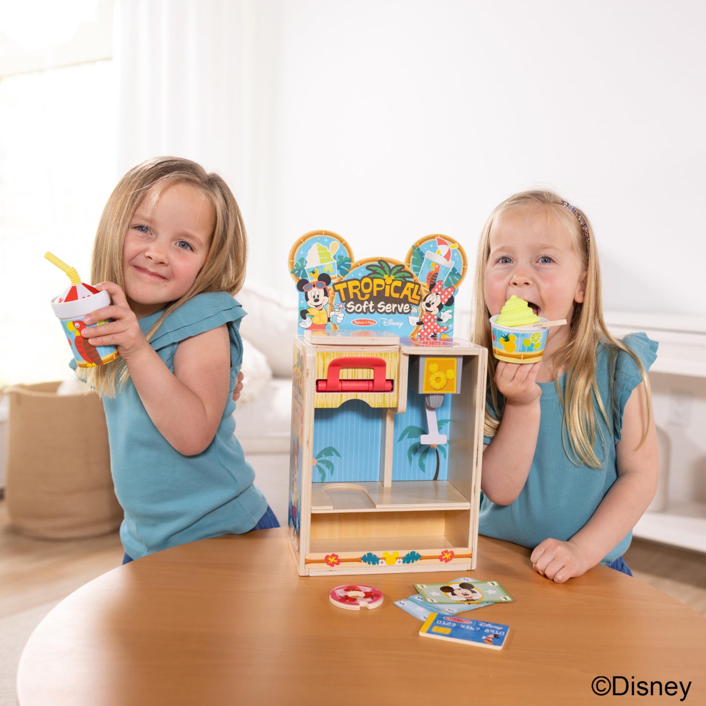 Melissa & Doug Mickey Tropical Soft Serve Playset