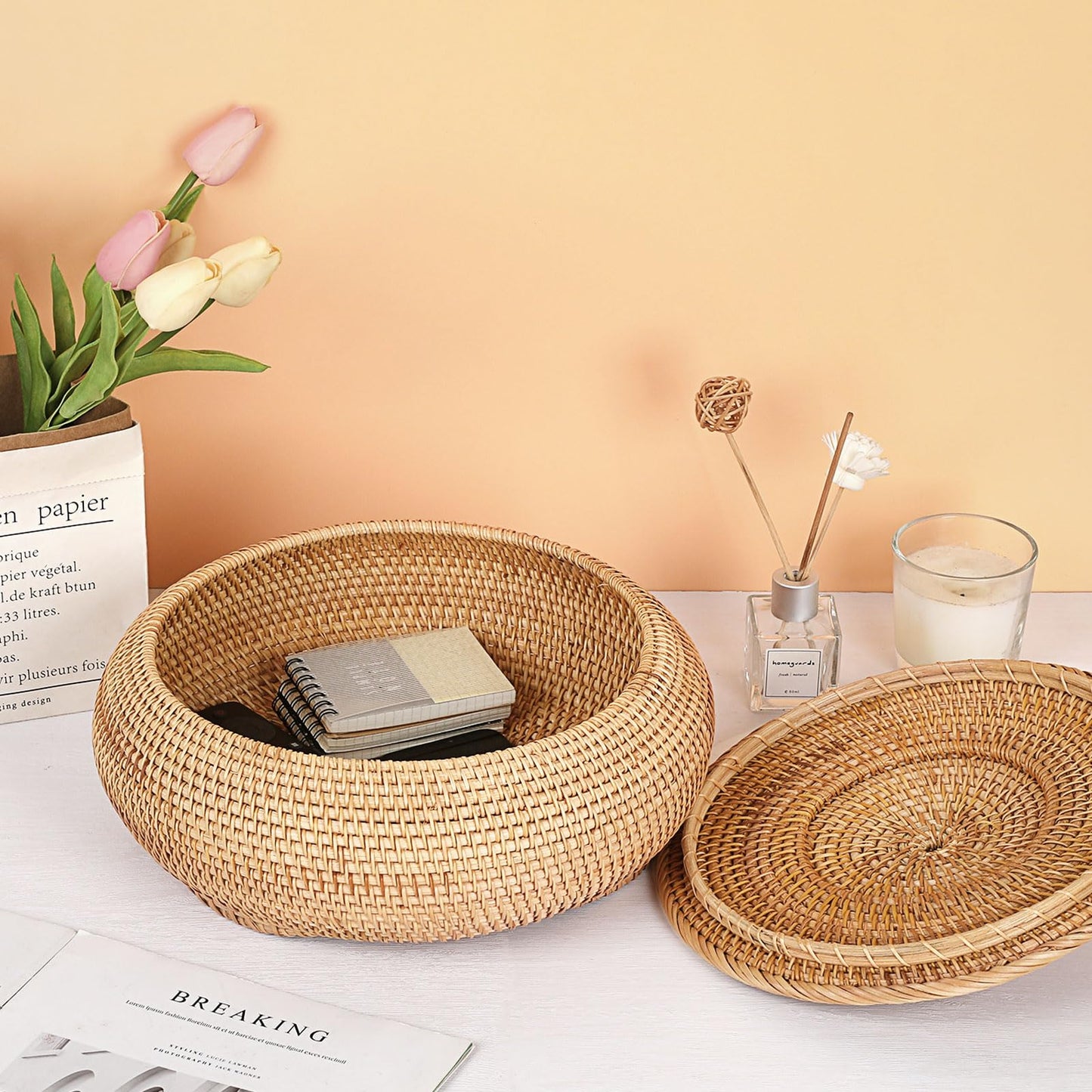 Hipiwe Round Rattan Boxes with Lid, X-Large Woven Bread Basket Natural Rattan Basket Wicker Rattan Storage Box Decorative Basket for Coffee Table Farmhouse Picnic Fruit Storage Basket