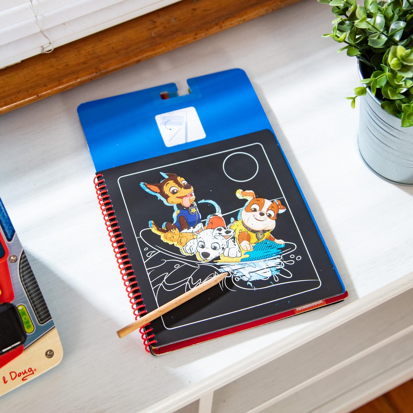 Melissa & Doug PAW Patrol Scratch Art 3-Pack – Chase, Skye, Marshall Color Reveal Travel Activity PadsPAW Patrol Color Reveal Reverse Scratch Pads Travel Activity