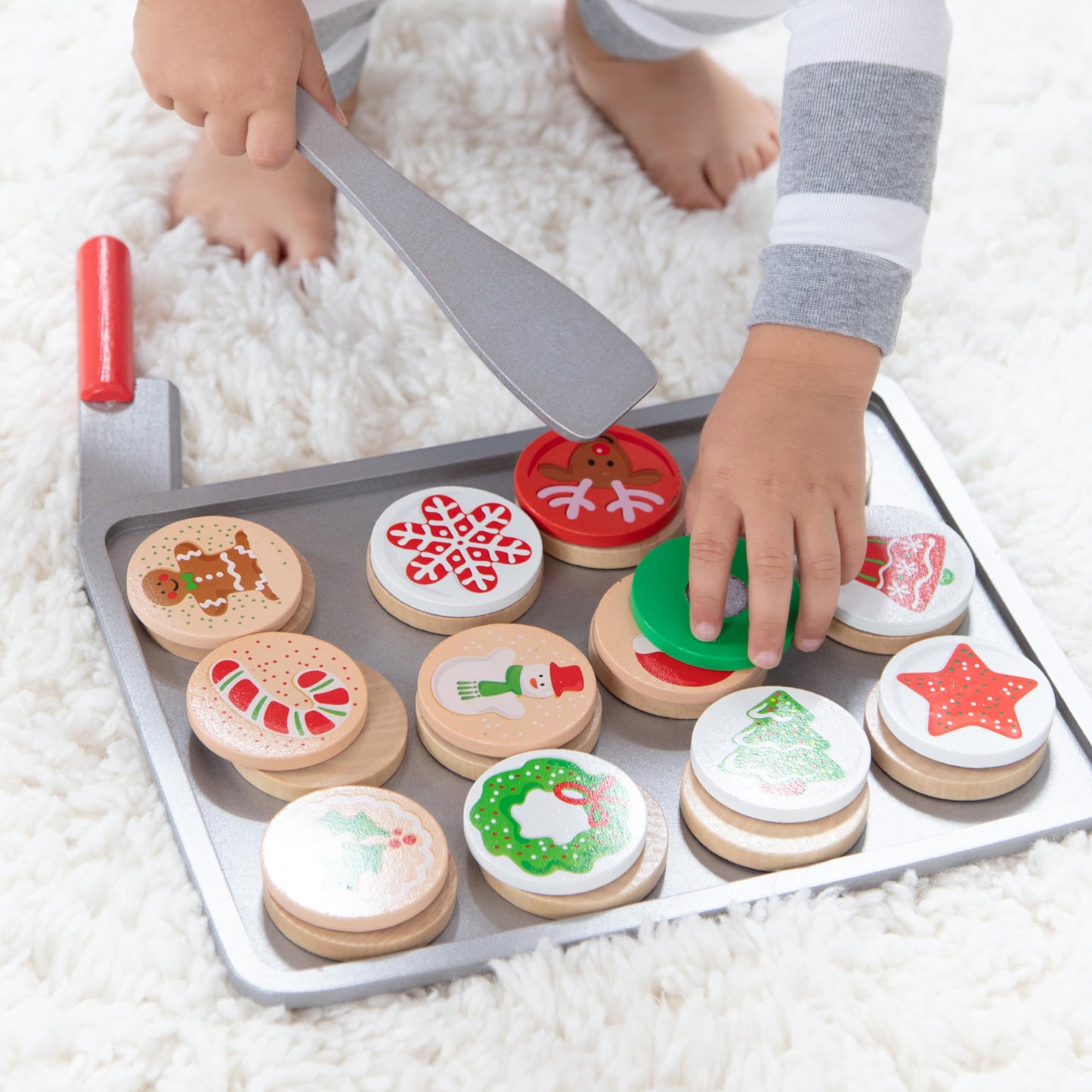 Melissa & Doug Slice and Bake Wooden Christmas Cookie Play Food Set Pretend Holiday Santa Cookies for Kids 3+