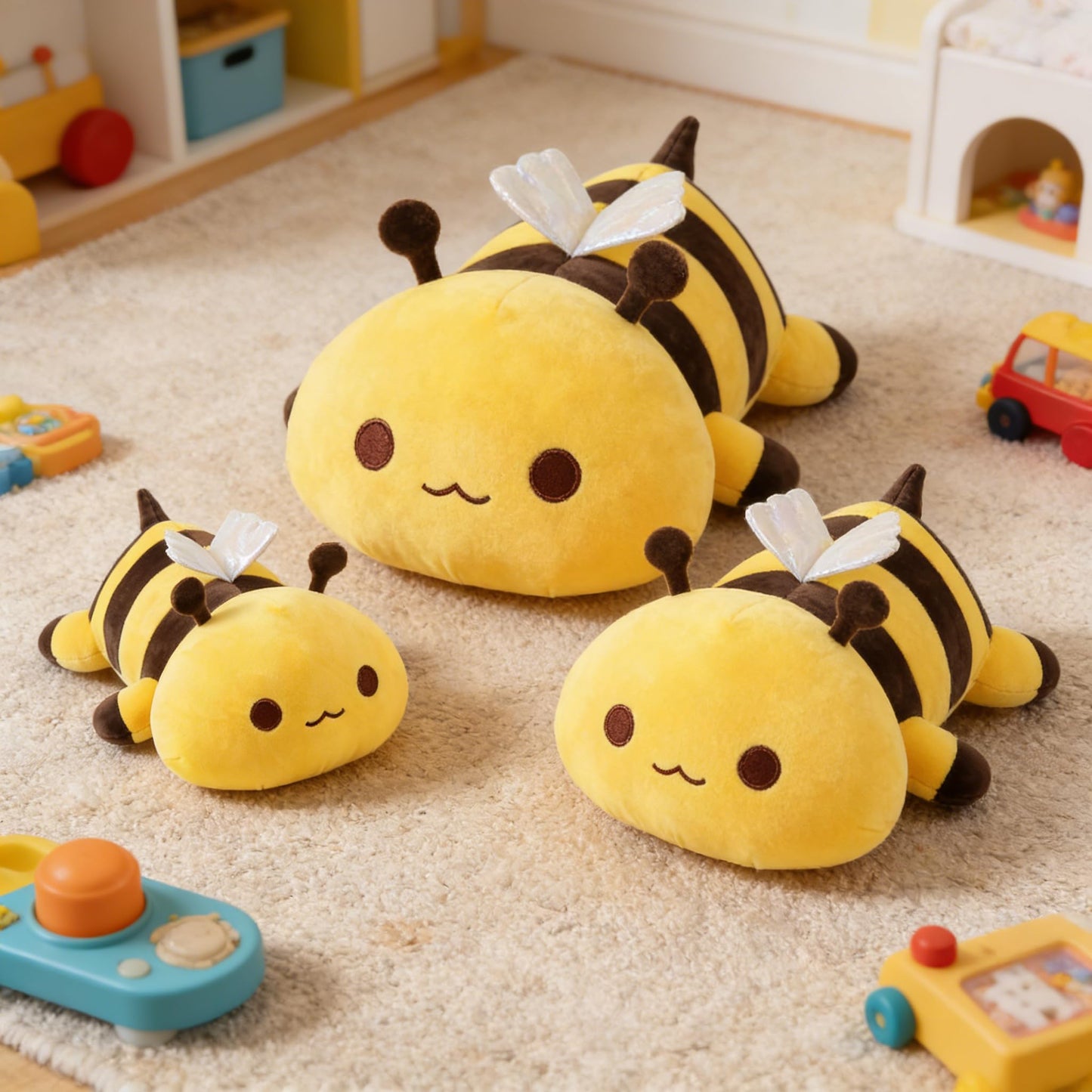Onsoyours Cute Bee Plushies, Soft Stuffed Animal Honey Bee Plush Toy Pillow for Kids (Yellow, 19")