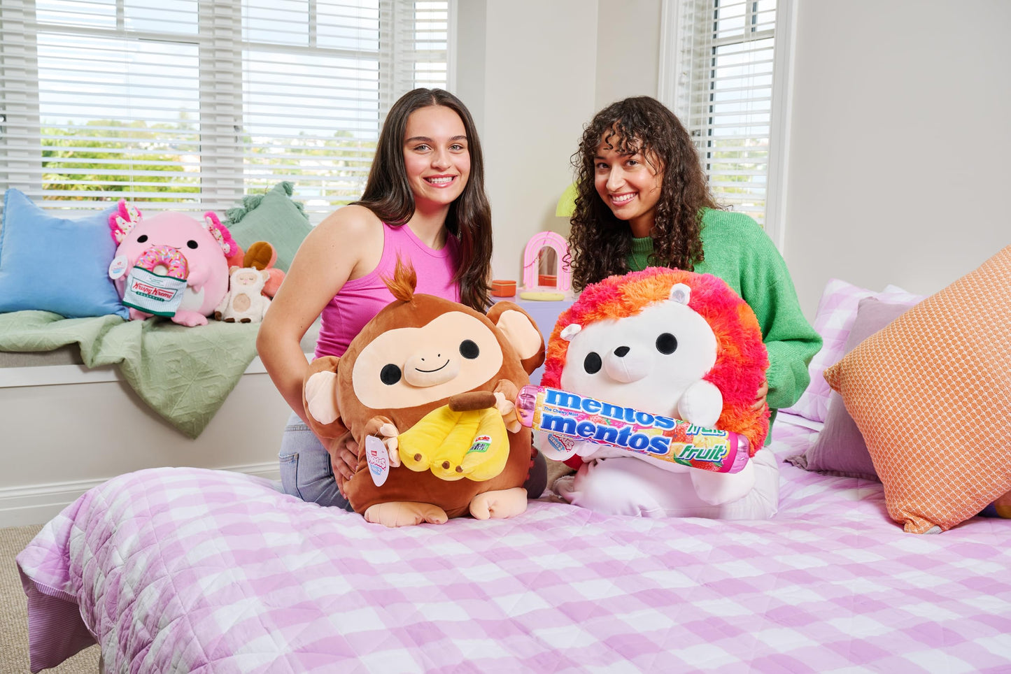 SNACKLES Plush Medium Series 2 Plush 16" Monkey&Dole (Banana)