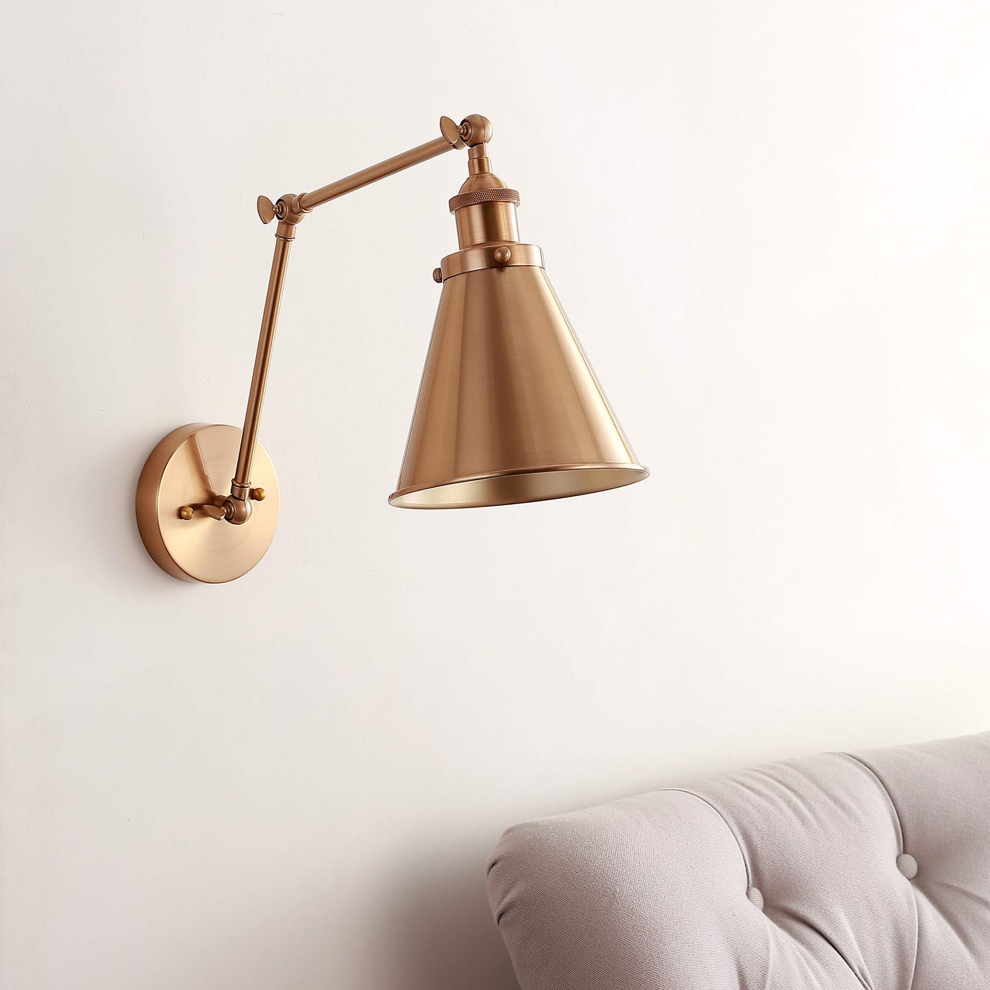 JONATHAN Y JYL7461A Rover 7" Farmhouse Industrial Adjustable Arm Metal LED Wall Sconce Rustic Bohemian 2700K LED 4W Bulb for Entryway Lobby Kitchen Bathroom Bedroom Living Room Hallway, Brass Gold