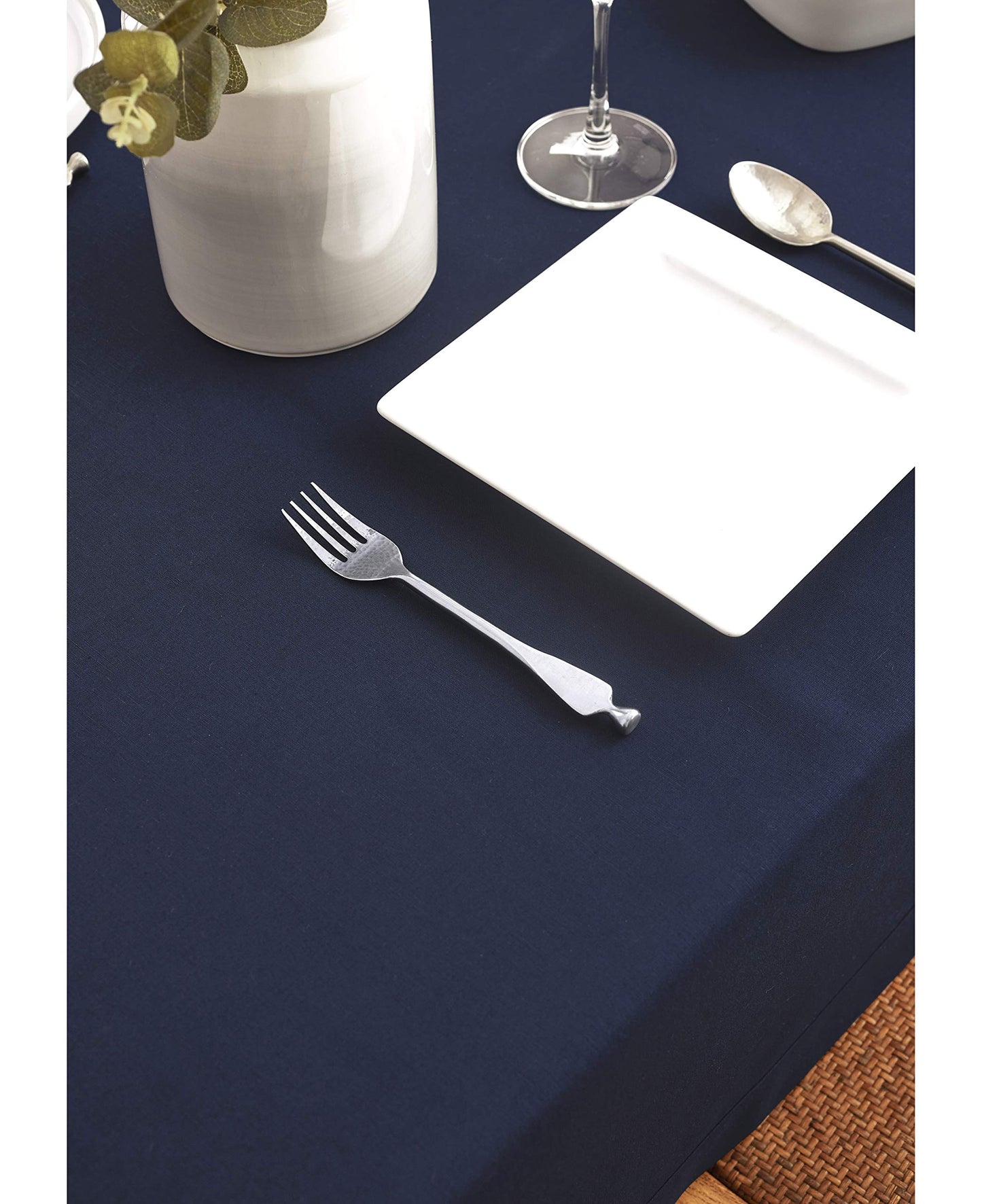 Solino Home Navy Tablecloth 60 x 84 Inch - Dru Cotton Linen Table Cloth for Rectangle Tables - Machine Washable Tablecloth for 4th of July, Father's Day, Summer