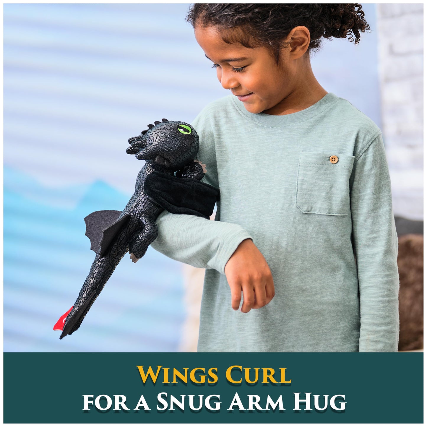 DreamWorks Dragons How to Train Your Dragon, Hug and Glide Toothless Plush Toy, 12” Dragon Stuffed Animal, Kids Toys for Boys Ages 4 and Up