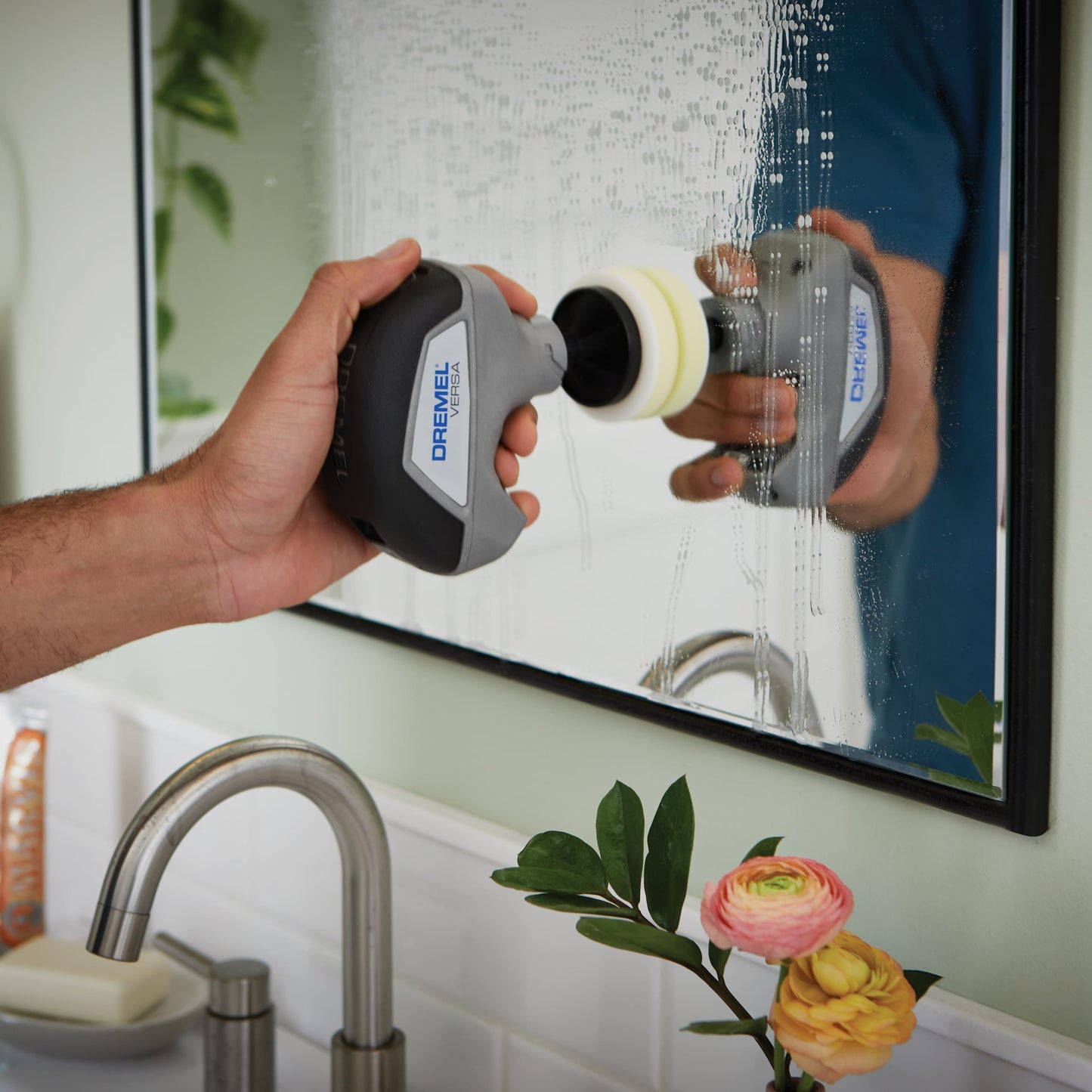 Dremel Versa Power Scrubber Kit with 5 Scrub Daddy Cleaning Sponge Pads - Waterproof Cordless Electric Spin Scrubber, High Speed, Multi-Surface Cleaning for Kitchen, Household, and Bathroom, PC10-07