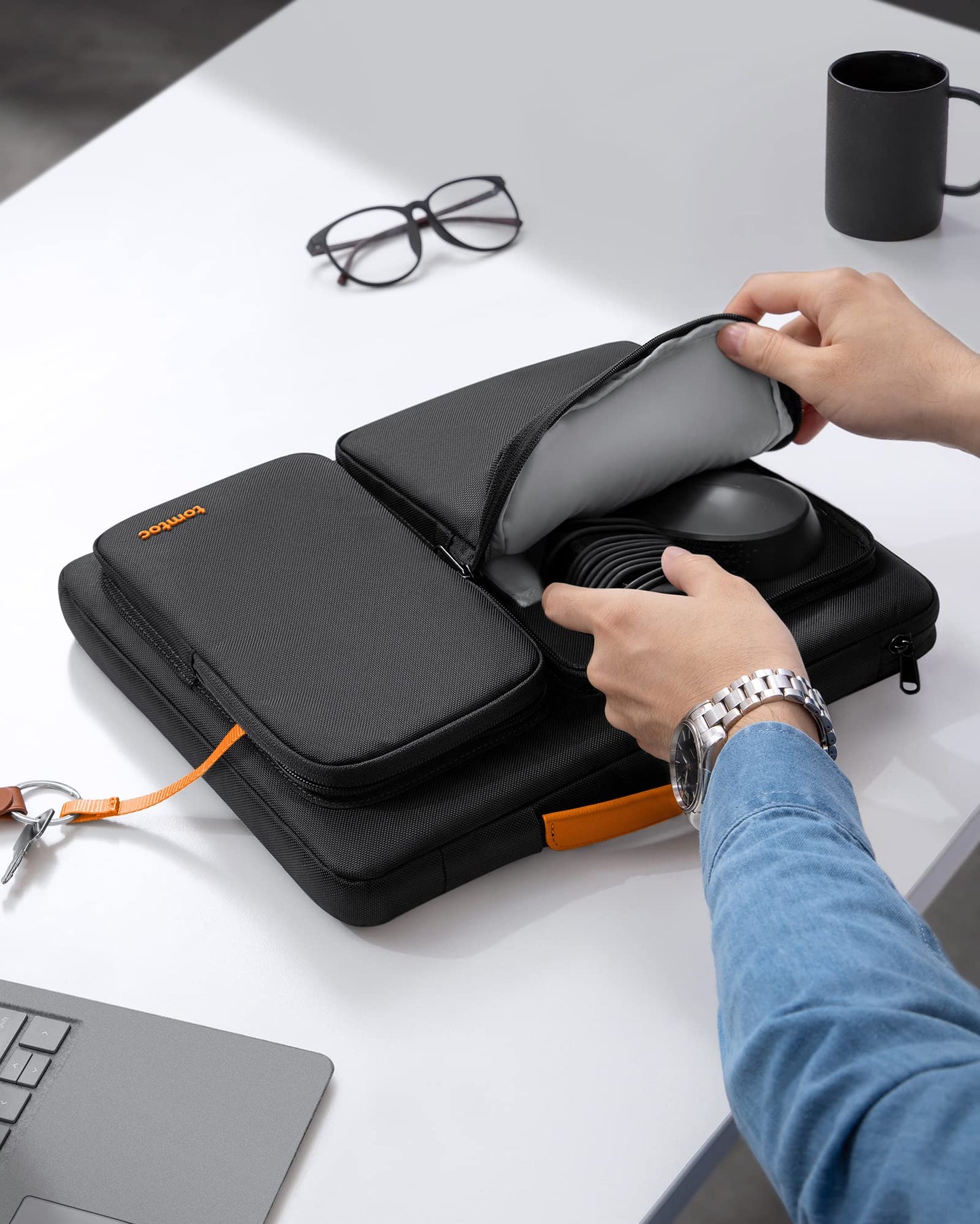 tomtoc 360 Protective Laptop Carrying Case for 15.6-16.2 Inch Acer Aspire 5/7, Lenovo Legion 5i Pro Gen 7, The Razer Blade 17, Dell Inspiron 16/XPS 17, LG Gram 17, More Asus Thinkpad Chromebooks