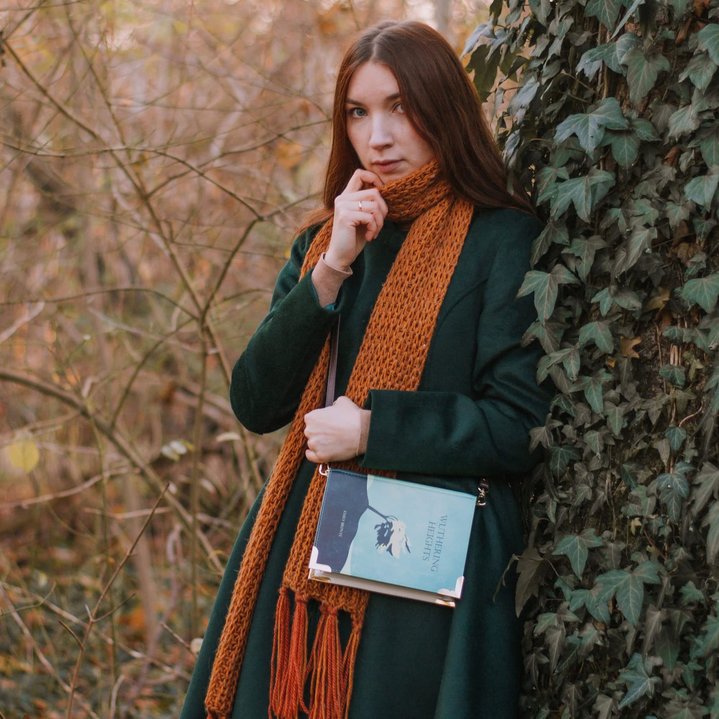 Well Read Co Crossbody Purse Handbag for Book Lovers - Wuthering Heights, Vegan Leather, Small