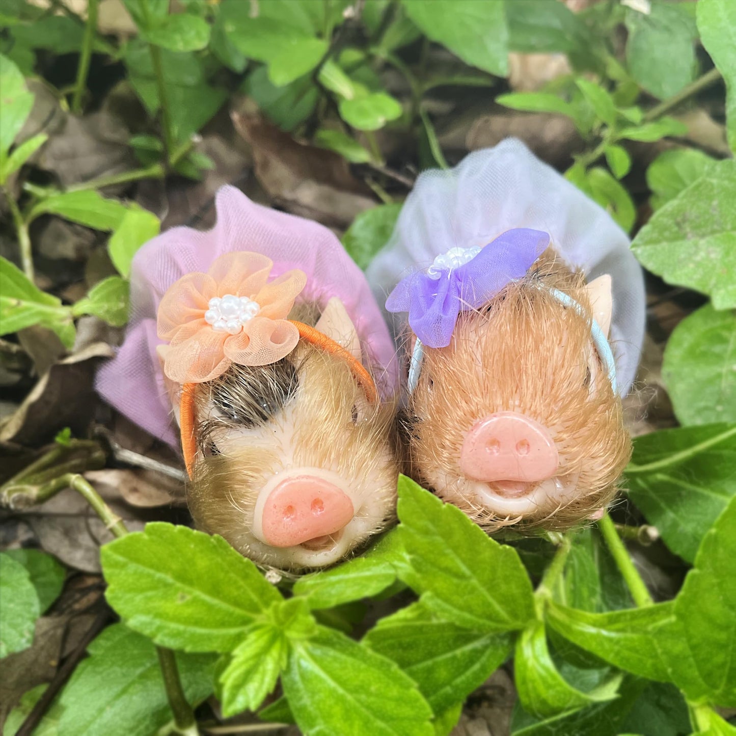OtardDolls Lifelike Mini Pig Dolls, 5 Inch Full Silicone Soft Reborn Piggy Dolls Mini Realistic Newborn Cute Realistic Real Toddler Pig Toy with Toy Accessories for Happy Birthday