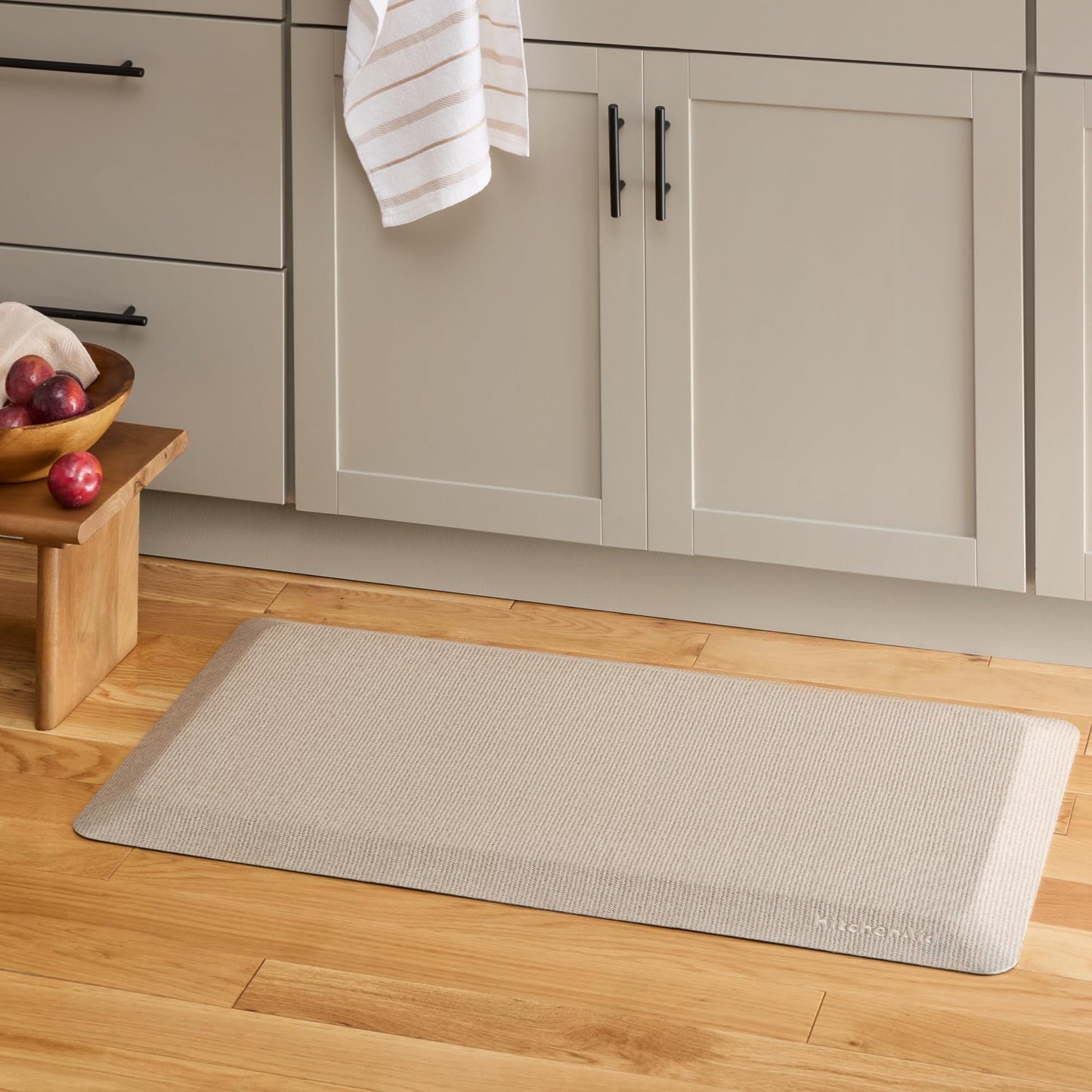 KitchenAid Gourmet Series Kitchen Comfort Gel Mat, Solid Basketweave, Milkshake Tan, 20"x39"