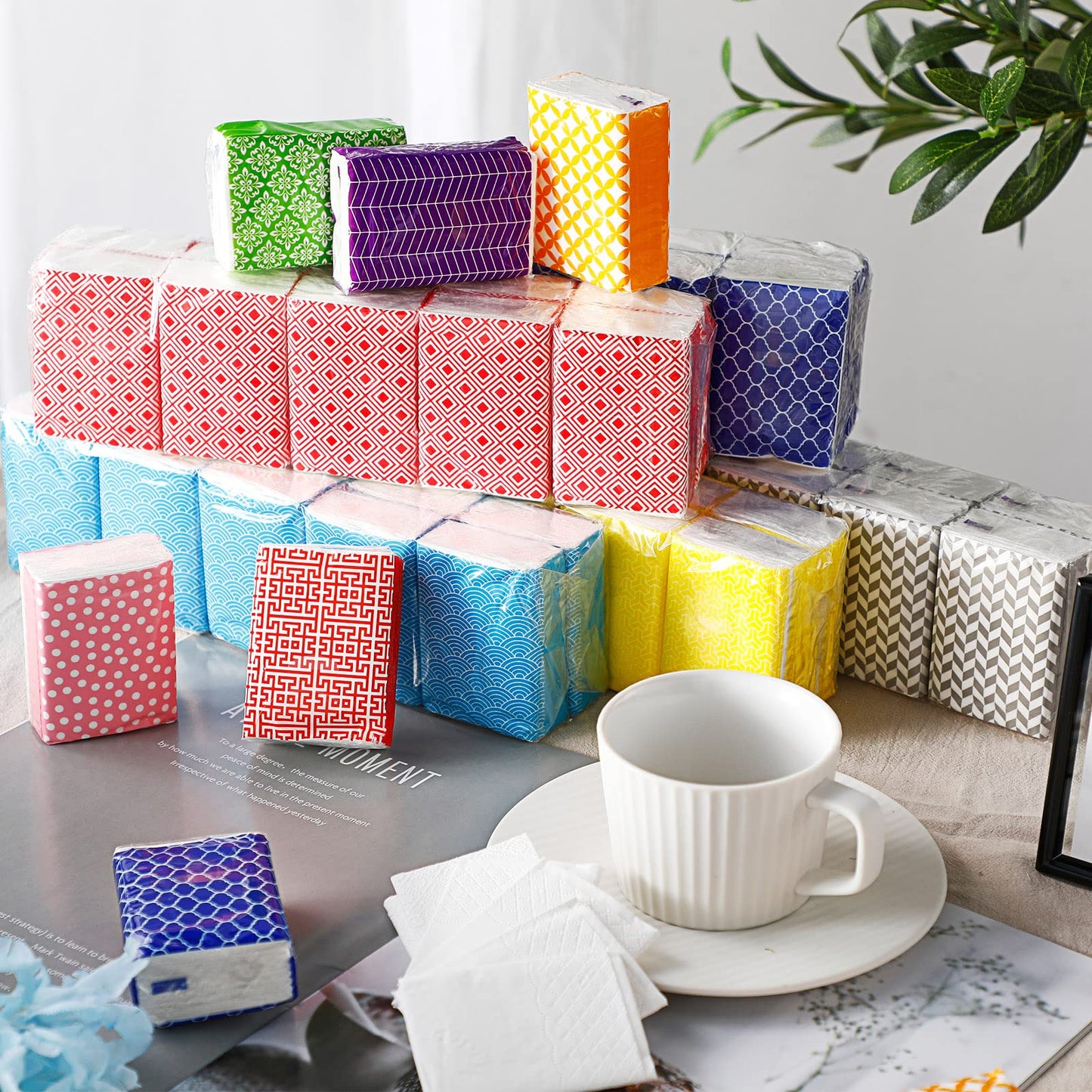 Thenshop 200 Packs Travel Tissues Bulk Geometric Designed Pocket Size Tissues,3 Ply Paper Facial 2000 Count for Travelling Walking Weddings Graduation