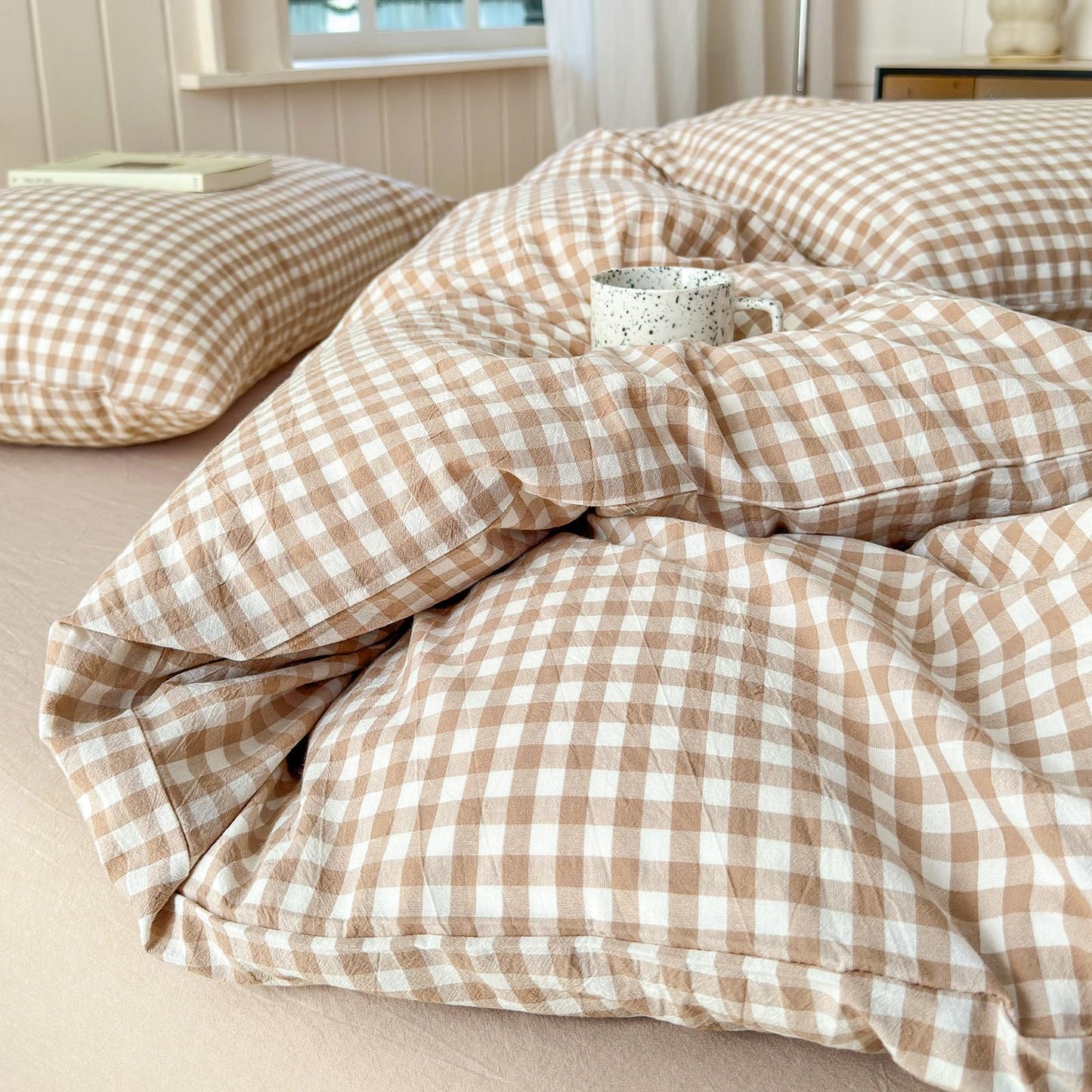 LifeTB Queen Comforter Set Tan Gingham Comforter Modern Style Beige Plaid Comforter Set 3 Pieces Fluffy Grid Checkered Comforter with 2 Pillowcases Boho Gingham Bedding Set Queen Size