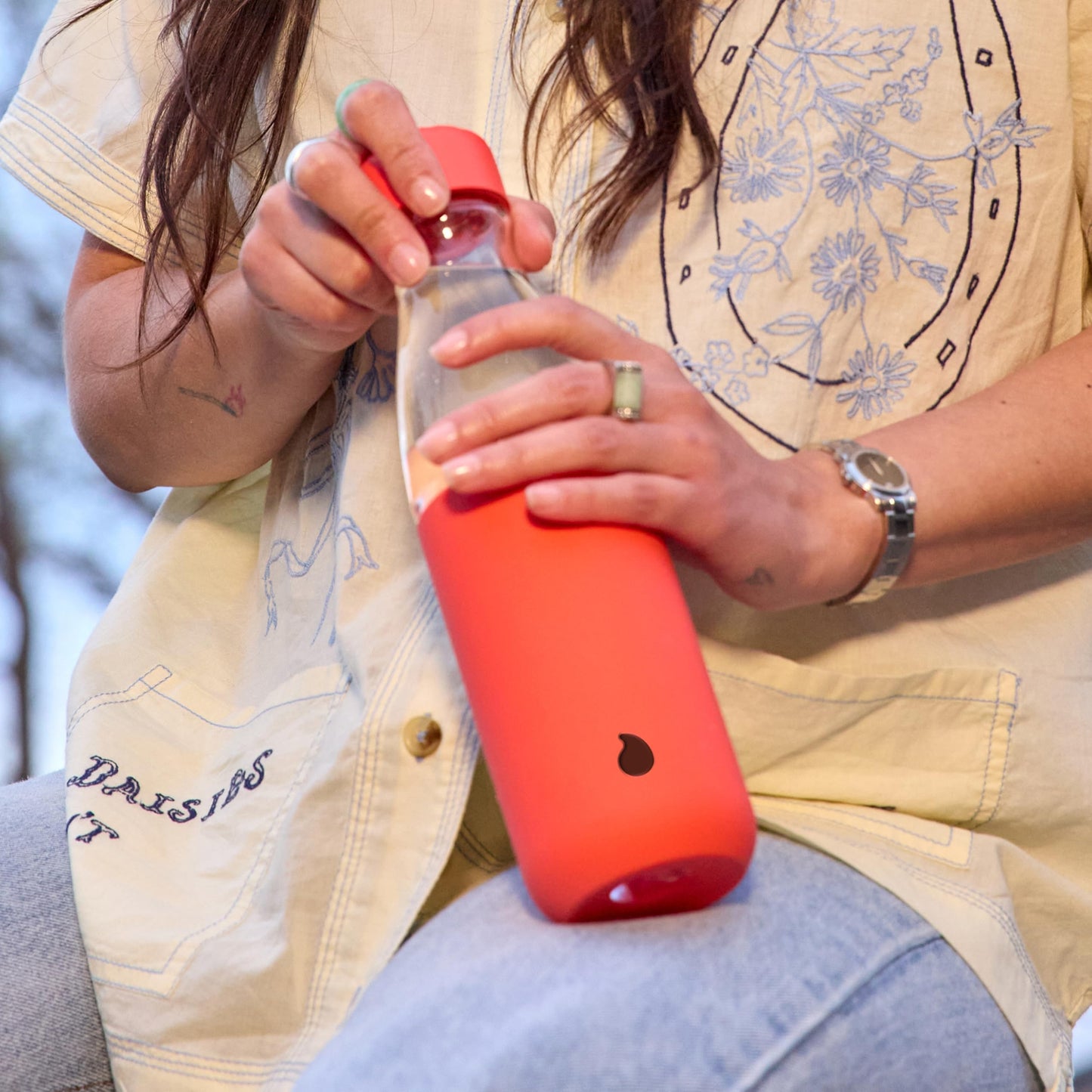 S'well Glass Original Water Bottle, 18oz, Radiant Coral, Borosilicate Glass Bottle With Protective Silicone Sleeve, Zero Plastic, Leakproof, BPA Free