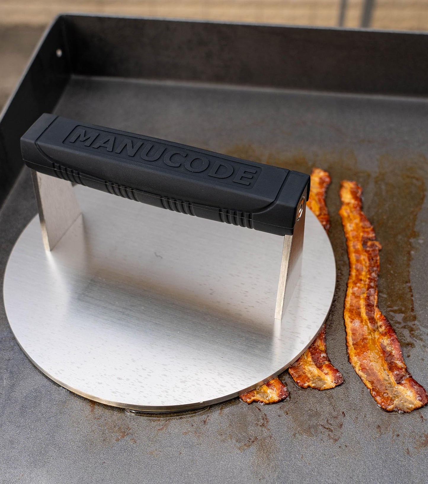 Manucode Stainless Steel Burger Smasher 3.25 LB – 8 Inch Steak Weight for Smash Burgers, Bacon, Sandwiches | Dishwasher Safe, Preheatable Protein Press with Silicone Handle | Commercial BBQ Tool