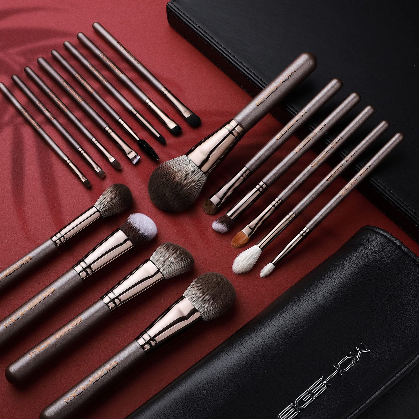 Professional Makeup Brush Set, Eigshow Makeup Brushes Perfect for Foundation Face Powder Blending Blush Bronzer Eyeliner Eye Shadow Brows with Case, Best Gift for Women, Travel Kit(PRO 18pcs Coffee)