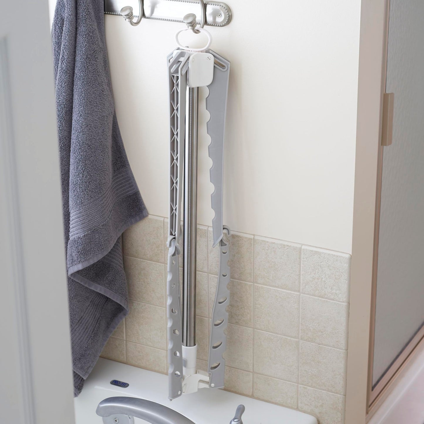 Household Essentials Grey 5006-1 Simple Indoor Tripod Clothes Drying Rack with Carrying Handle for Laundry, Small