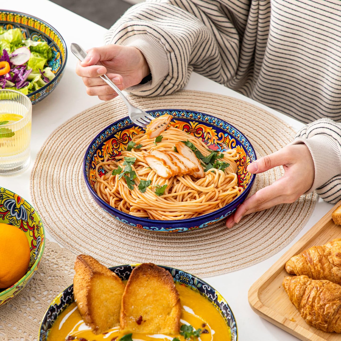 vancasso Pasta Bowls Set of 4, Ceramic Salad Serving Bowls, 42Oz Large Pasta Bowls, 8.7 in Colorful Bowl Plates for Soup, Bohemian Shallow Bowls for Kitchen, Microwave & Dishwasher Safe