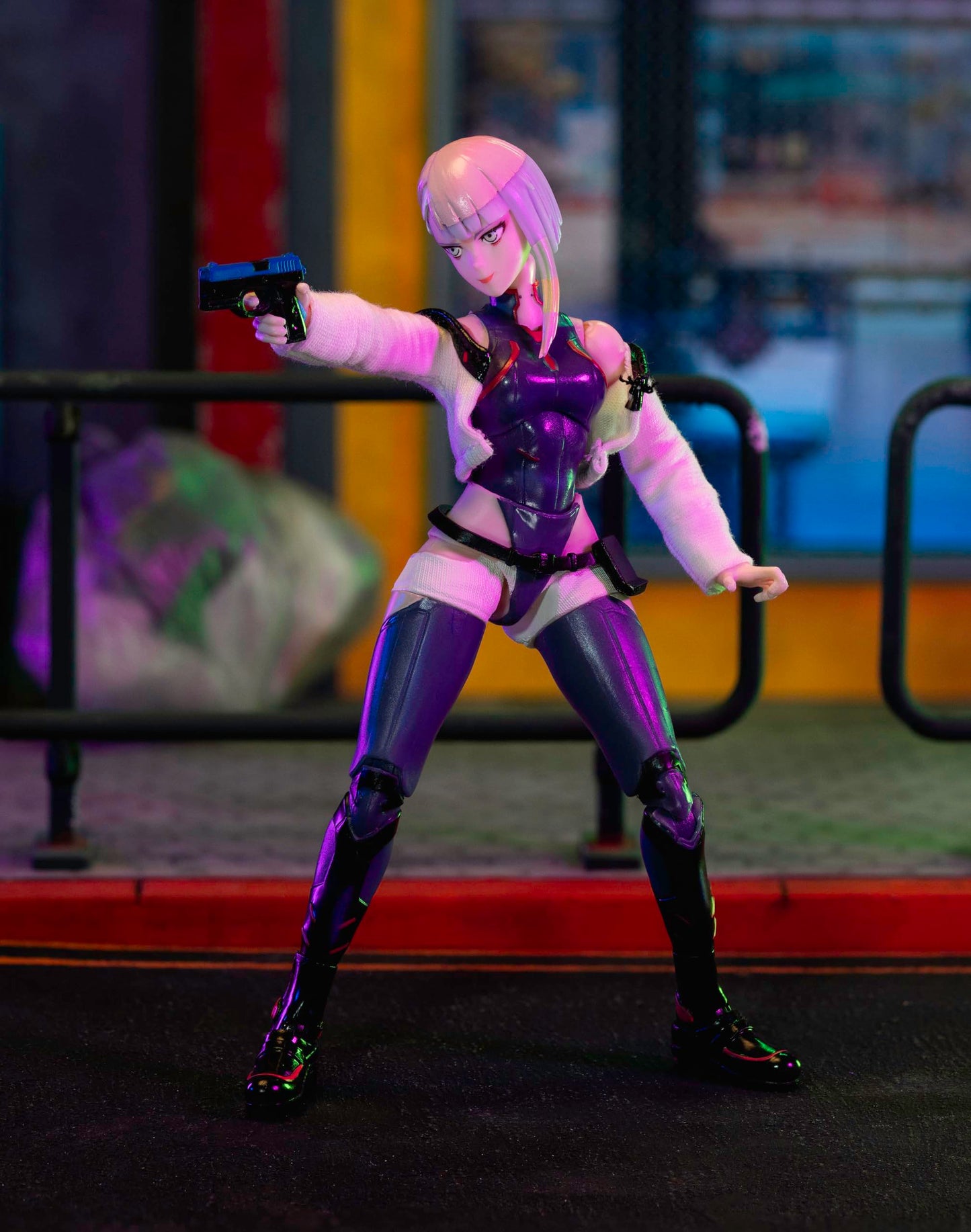 Jada Cyberpunk Edgerunners Lucy - 1:12 Scale Action Figure - 5.7” Highly Articulated Collectible with Accessories - Ages 15+ - Soft Goods Jacket, Detailed Sculpt