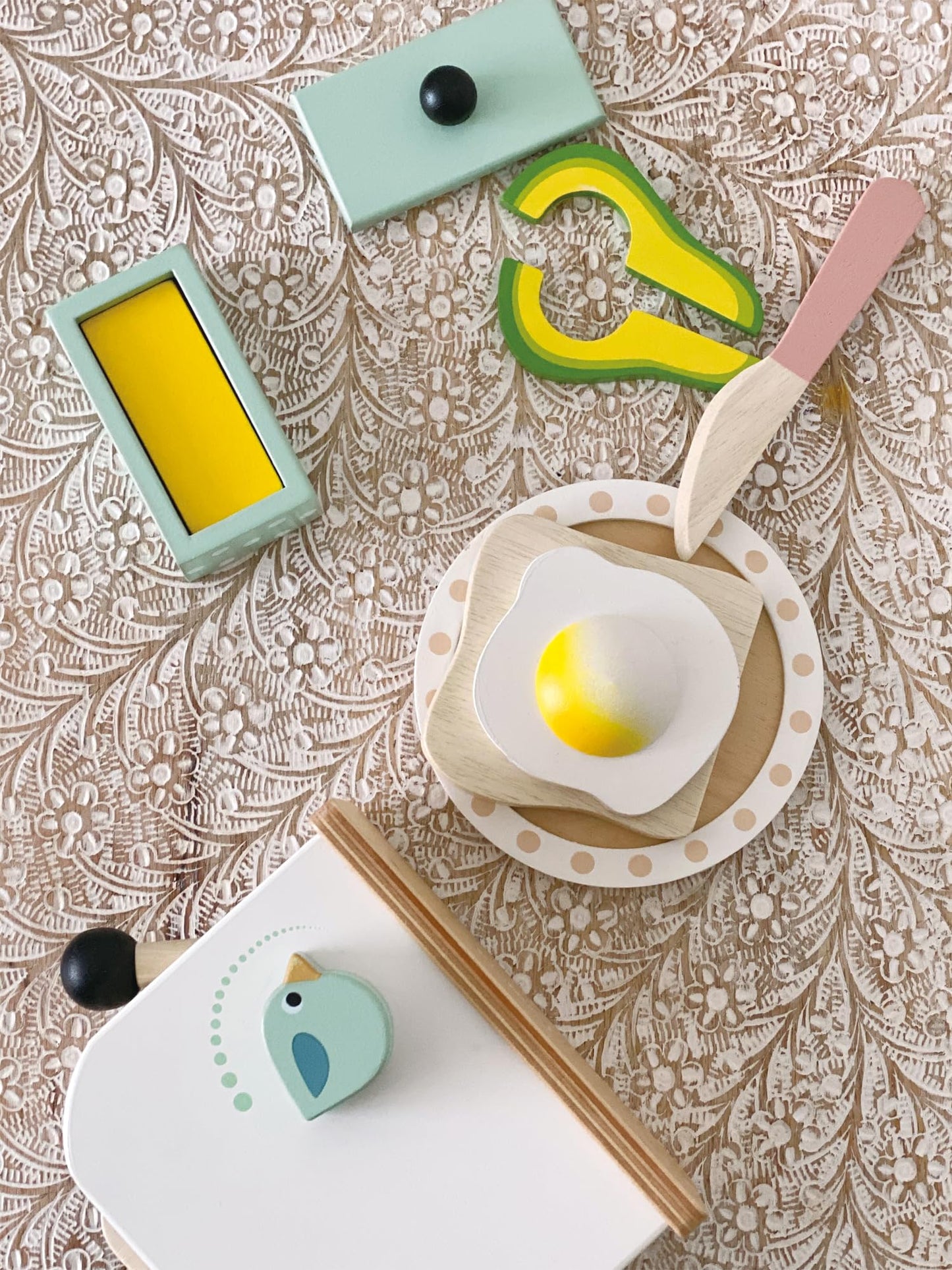 Tender Leaf Toys - Mini Chef Breakfast Toaster Set - Classic Wooden Pop Up Toy for Pretend Cooking – Develops Social, Creative & Imaginative Skills – Learning Role Play – Ages 3+ Years