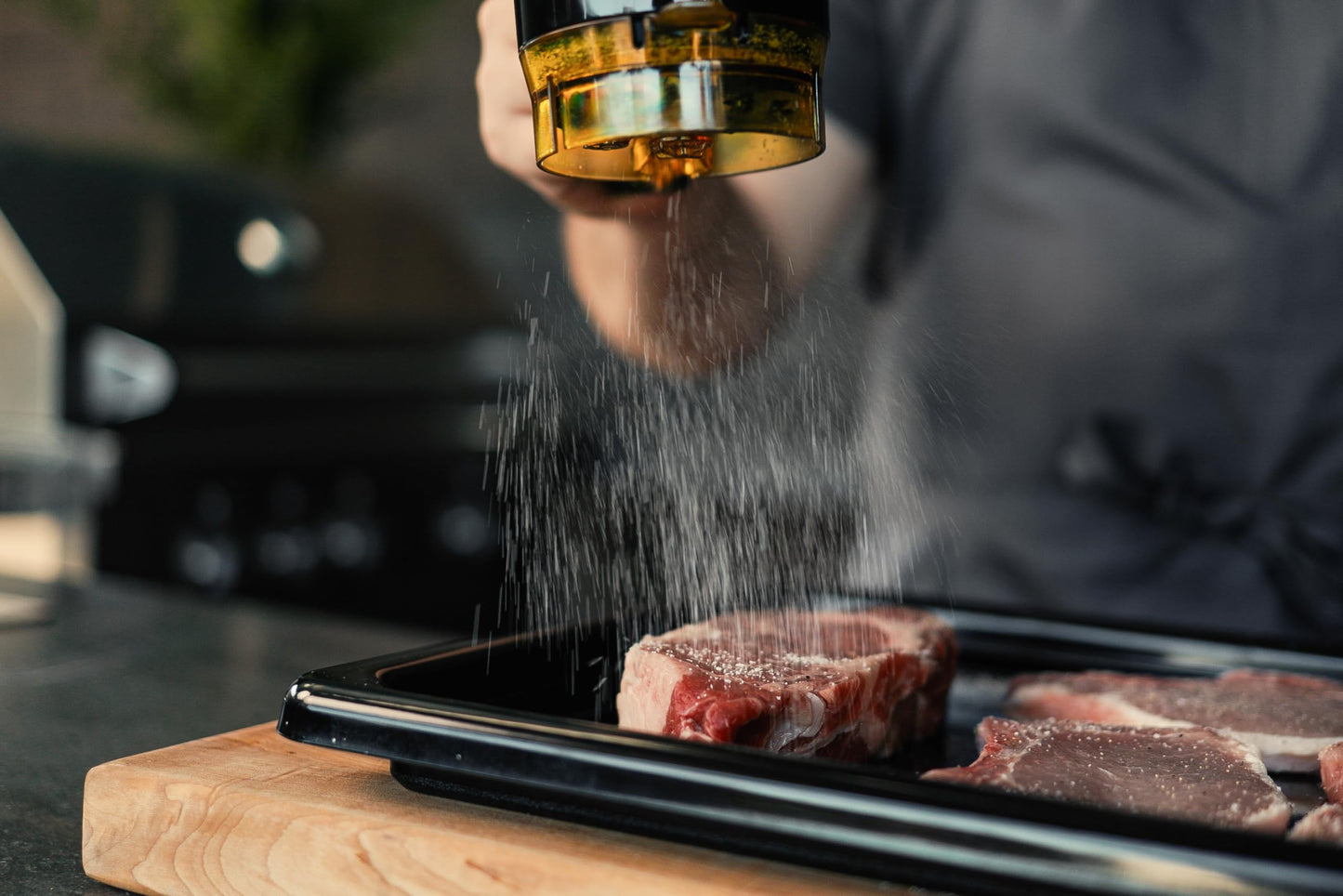 AccuTaste Seasoning Dispenser with Amber Base AMZ