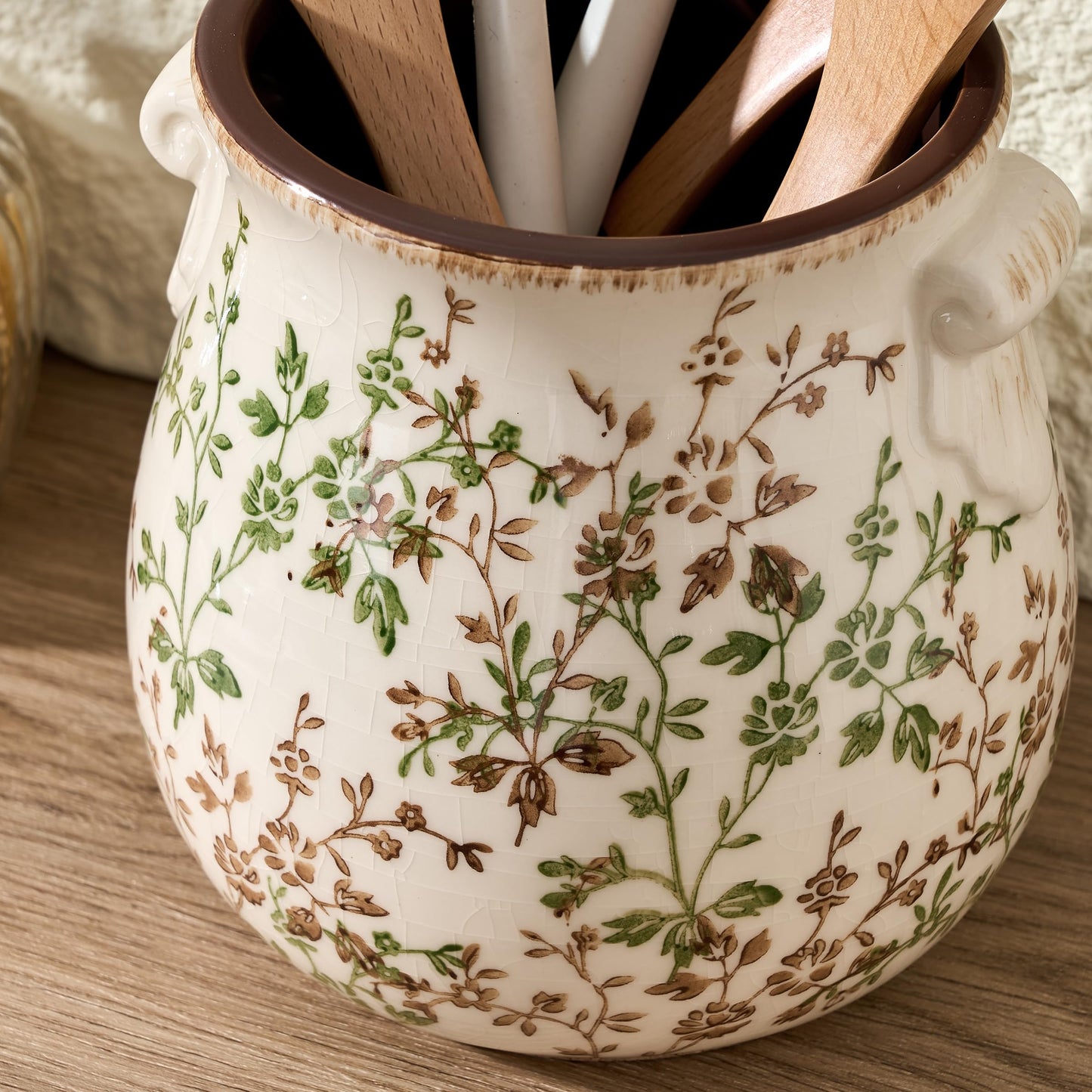 Jemirry Utensil Holder for Kitchen Counter, Modern Farmhouse Rustic Cooking Utensil Holder and Crock, Exquisite Chinoiserie Floral Ceramic Utensil Organizer for Home Kitchen Decor- Green and Beige