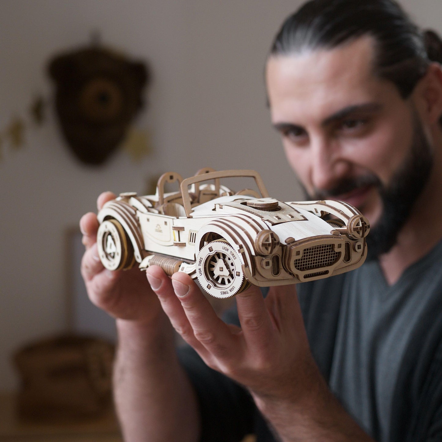 UGEARS Drift Cobra Racing Car Puzzle - Wooden 3D Puzzles for Adults to Build with Powerful Spring Motor - Wood Mechanical Models Building Kit for Fathers Day - Retro Hobbies for Men - 370 Pcs
