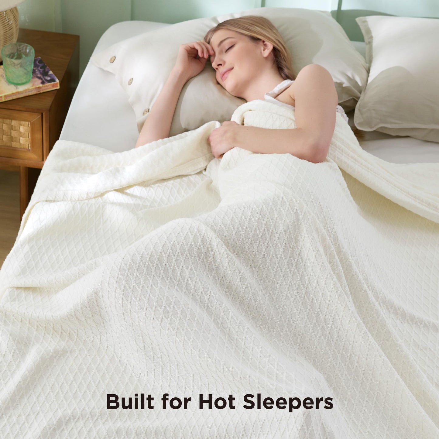 Bedsure Cooling Blanket of Rayon Derived from Bamboo - Lightweight Breathable Cotton Summer Blanket King Size for Hot Sleepers, Luxury Throws for Bed, Couch and Sofa, White, 108x90 Inches