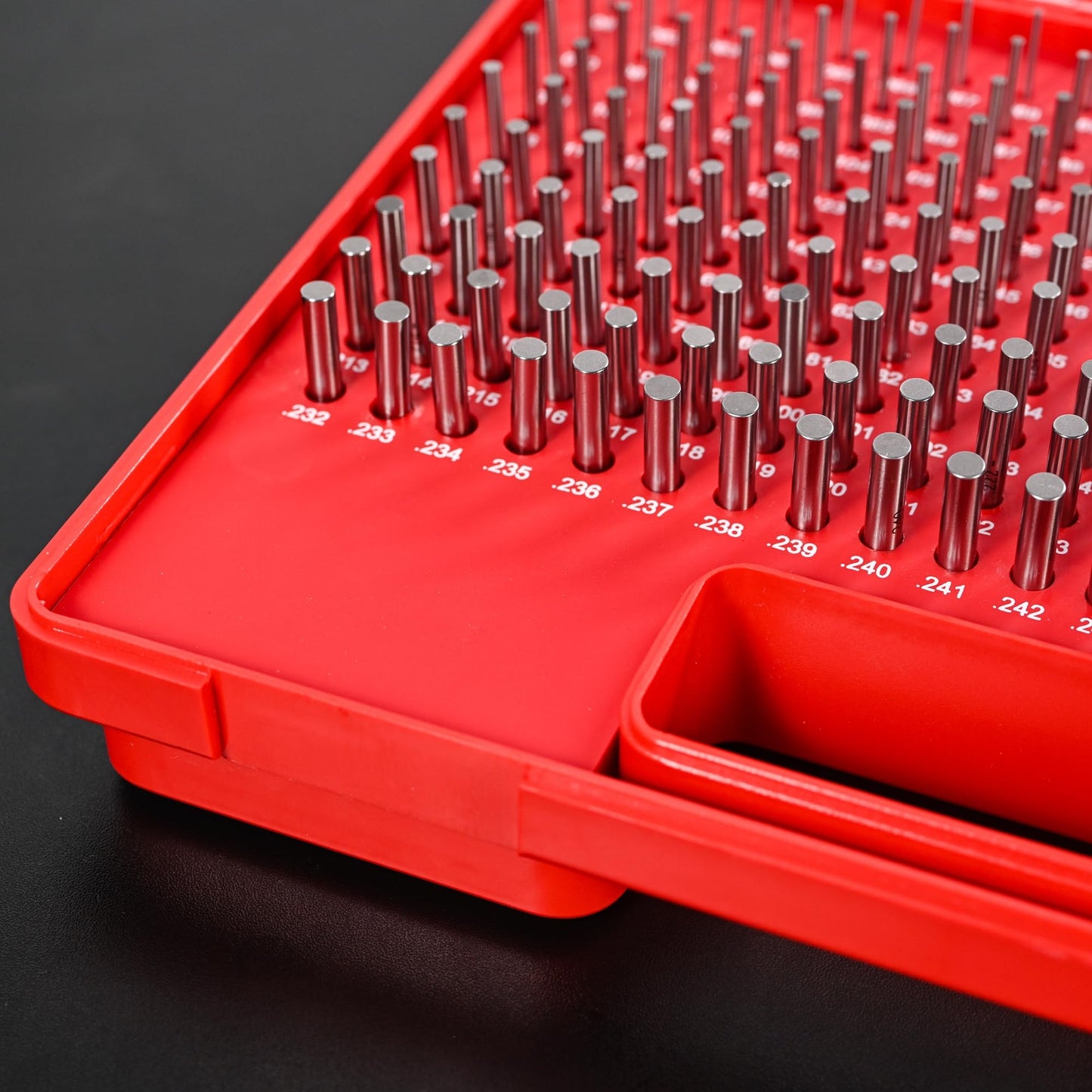 Pin Gauges, Pin Gage Set, M1(0.061”-0.250”)190pcs, Minus, Class ZZ, with Storage Case