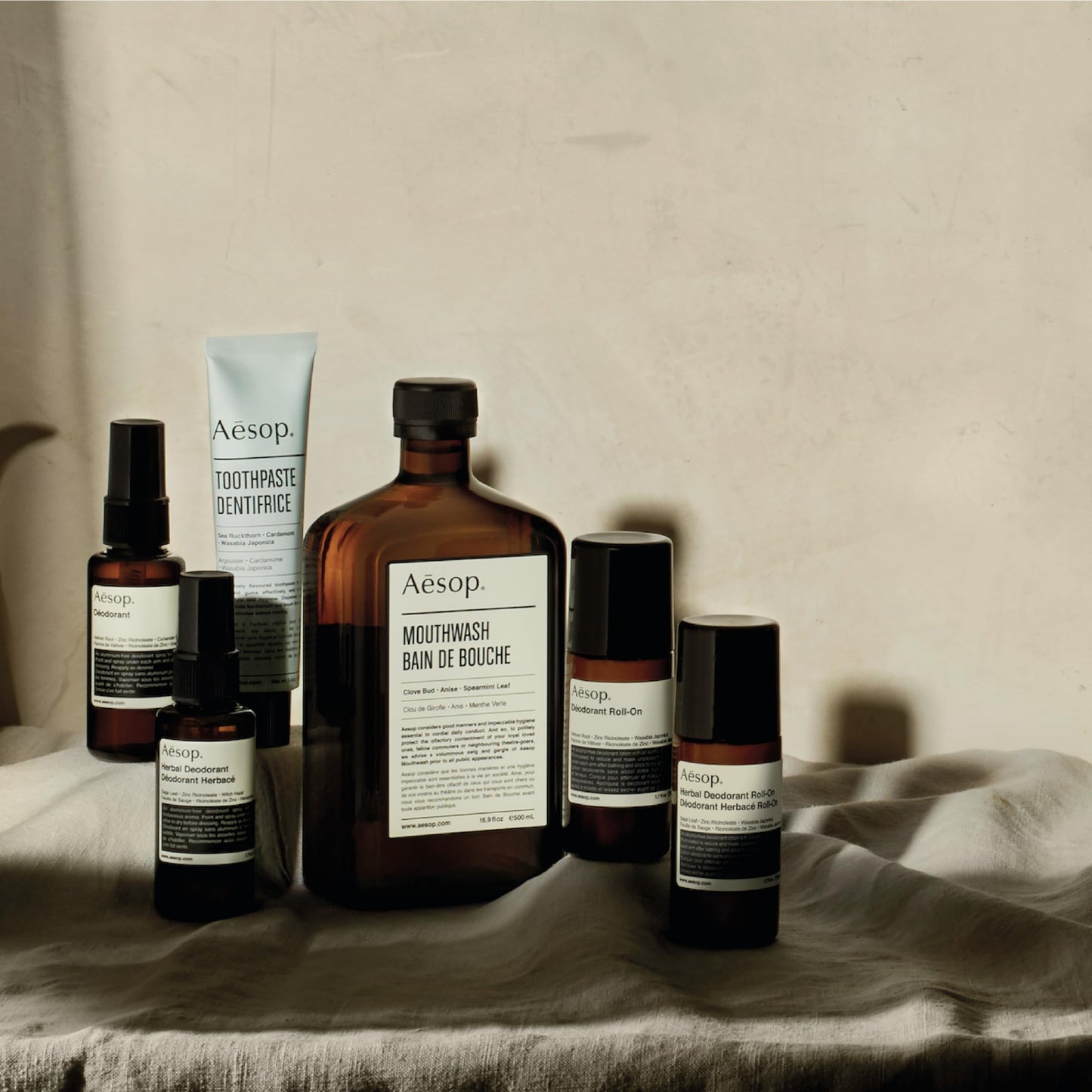 Aesop Herbal Deodorant Spray | Zinc Ricinoleate and a Blend of Essential Oils | Without Aluminium Salts | 1.7 oz