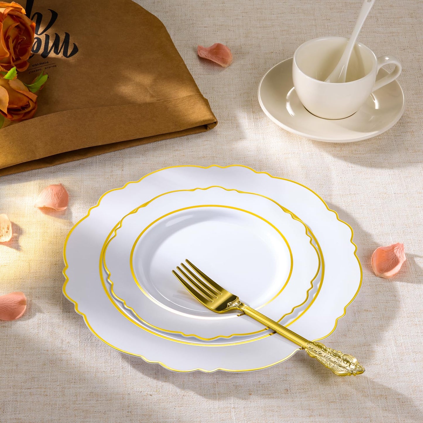 realluck 100PCS White and Gold Plastic Plates, Elegant Disposable Party Plates - 50 Dinner & 50 Dessert Plates, fancy plastic plates for Wedding, Anniversary