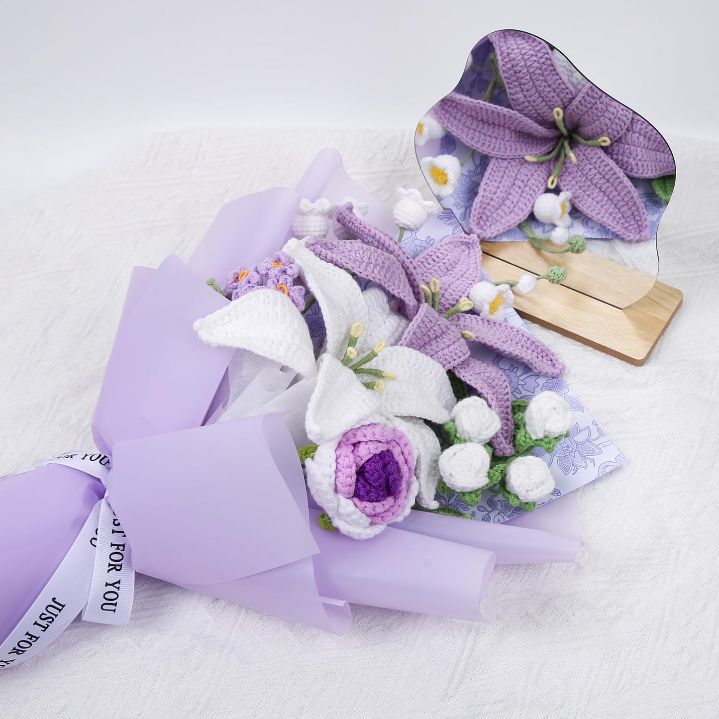 EZsenses Crochet Flower Bouquet, Handmade Knitted Lily Faux Crochet Flowers for Home Decor Valentines Day Anniversary Weddings Birthdays Mother’s Day, Includes Gift Bag and Greeting Card (Lily)